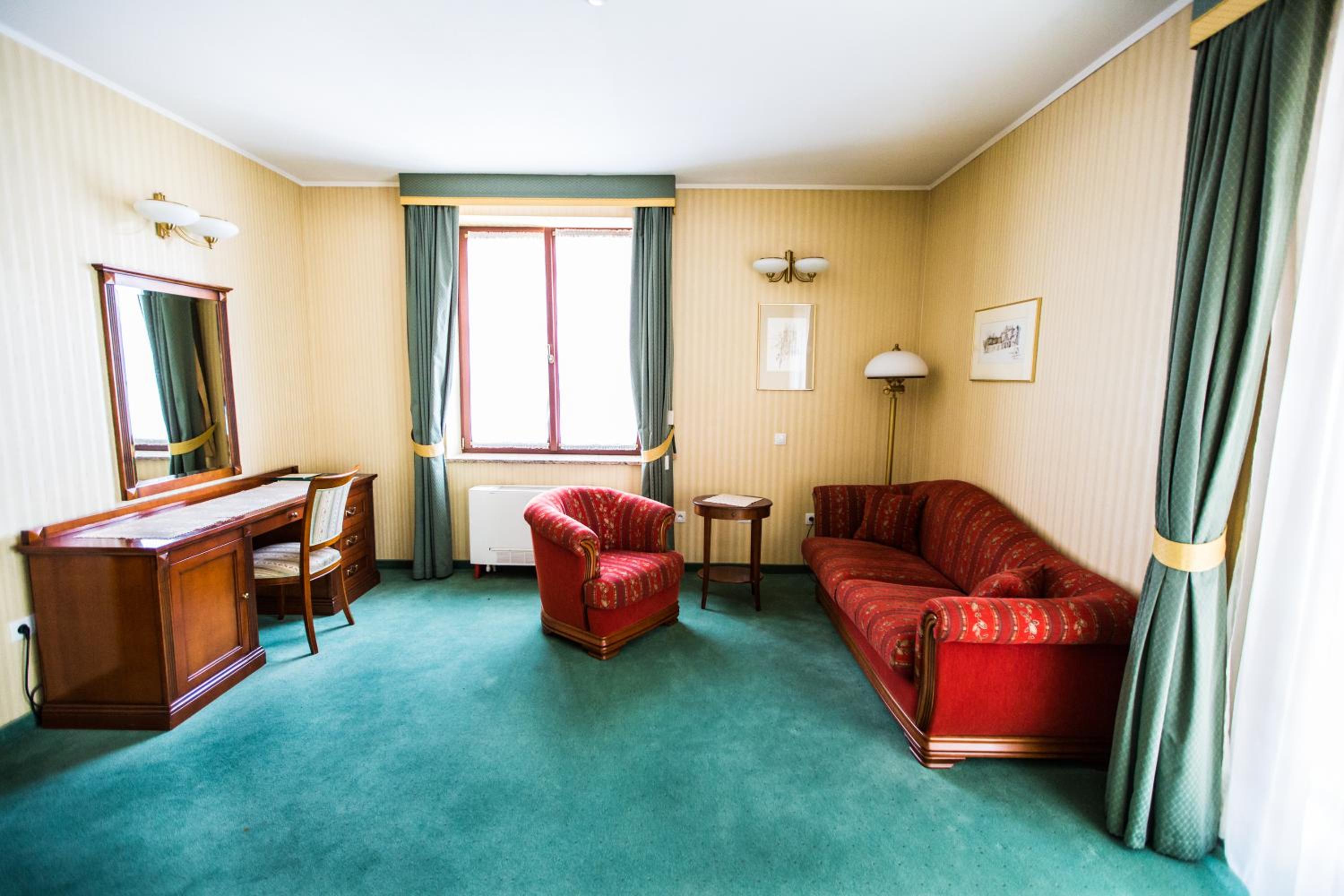 Apartment - Photo 5