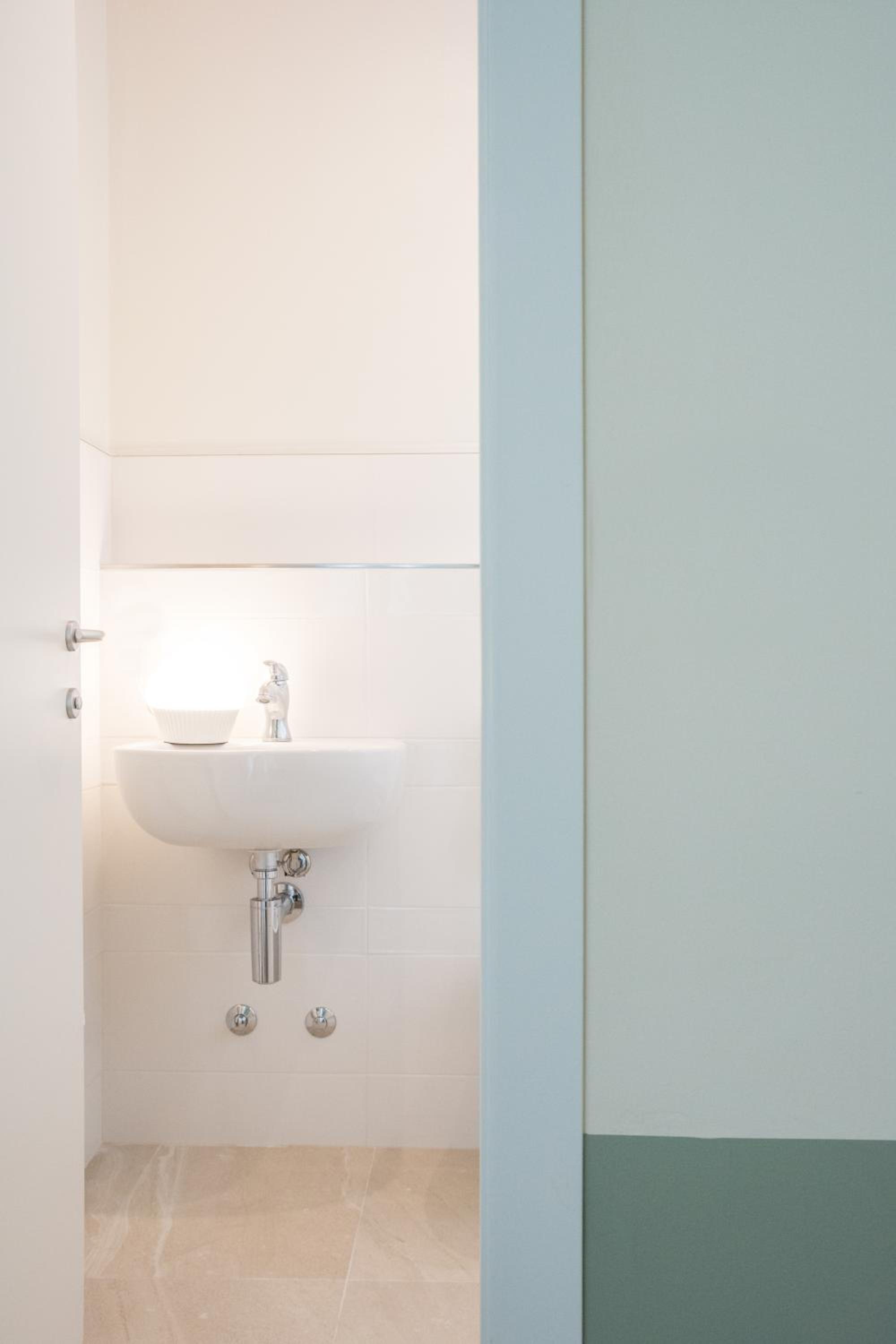 Small Double Room - Photo 6