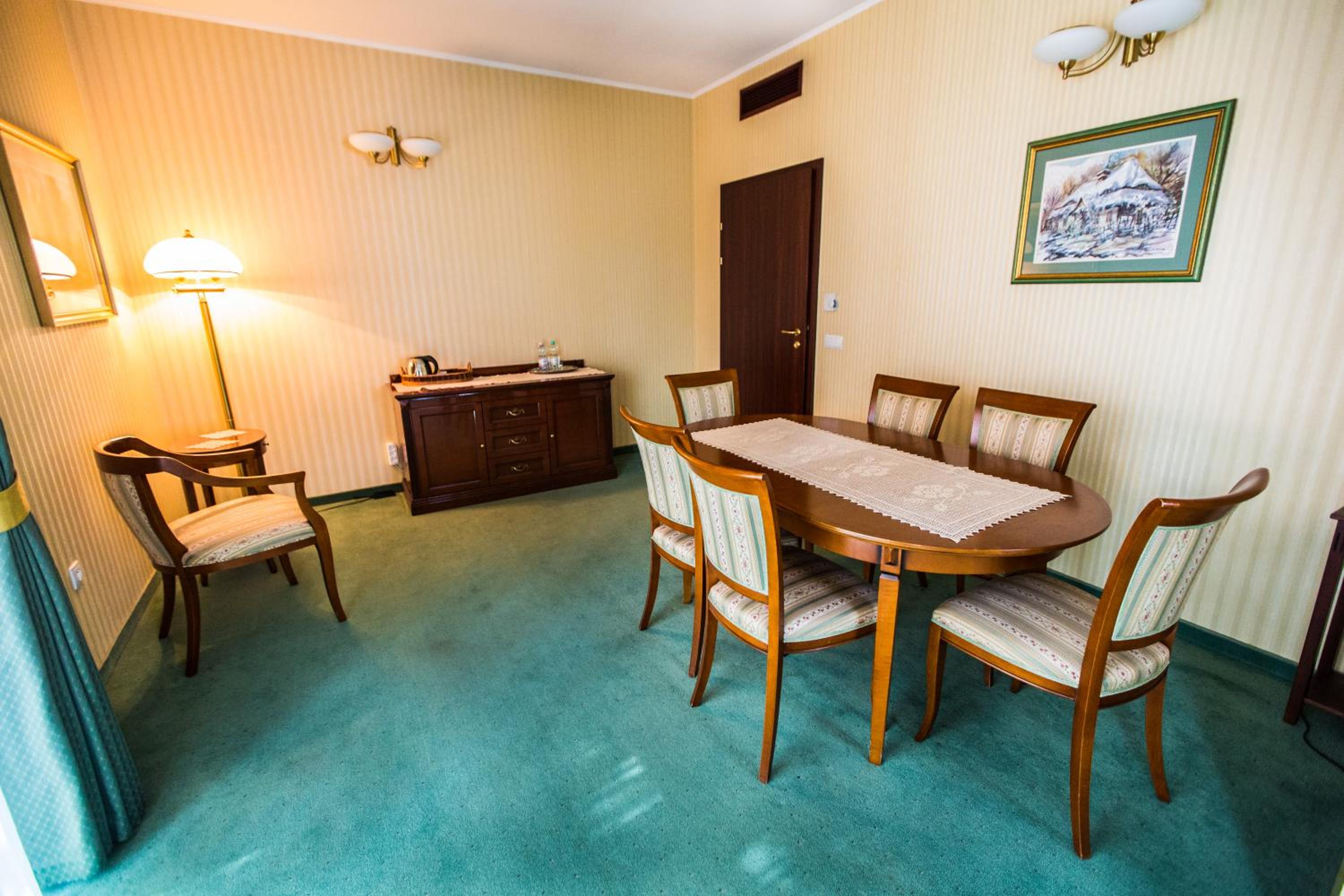 Apartment - Photo 3