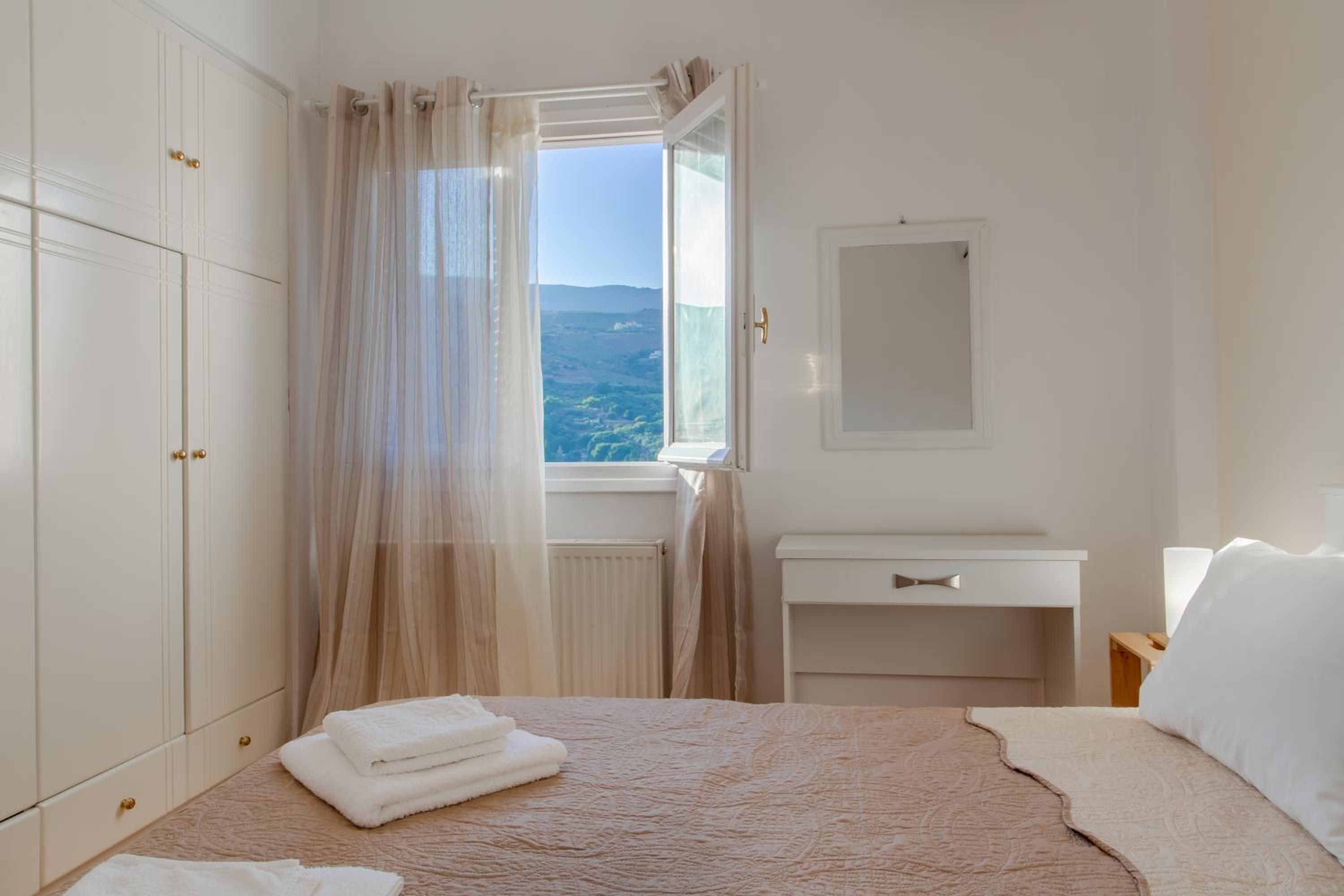 Two-Bedroom Apartment - Garden View