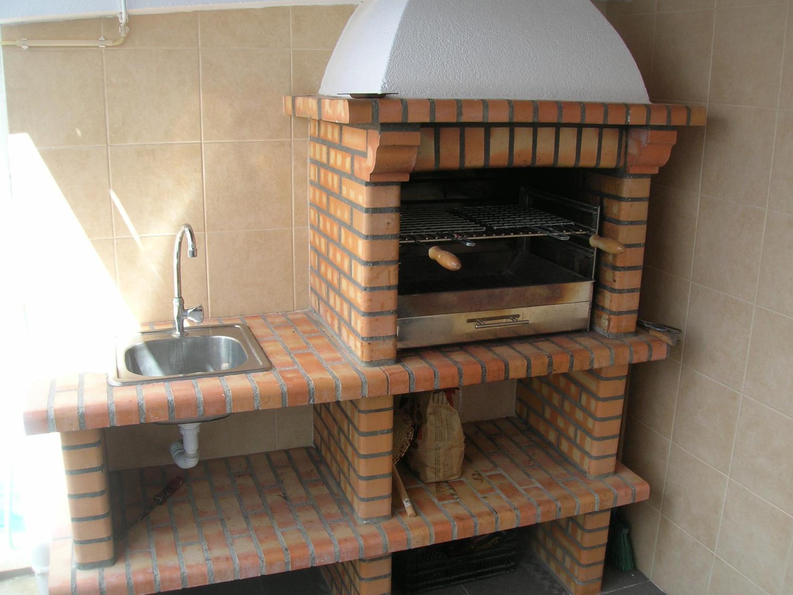 One-Bedroom House - Photo 45