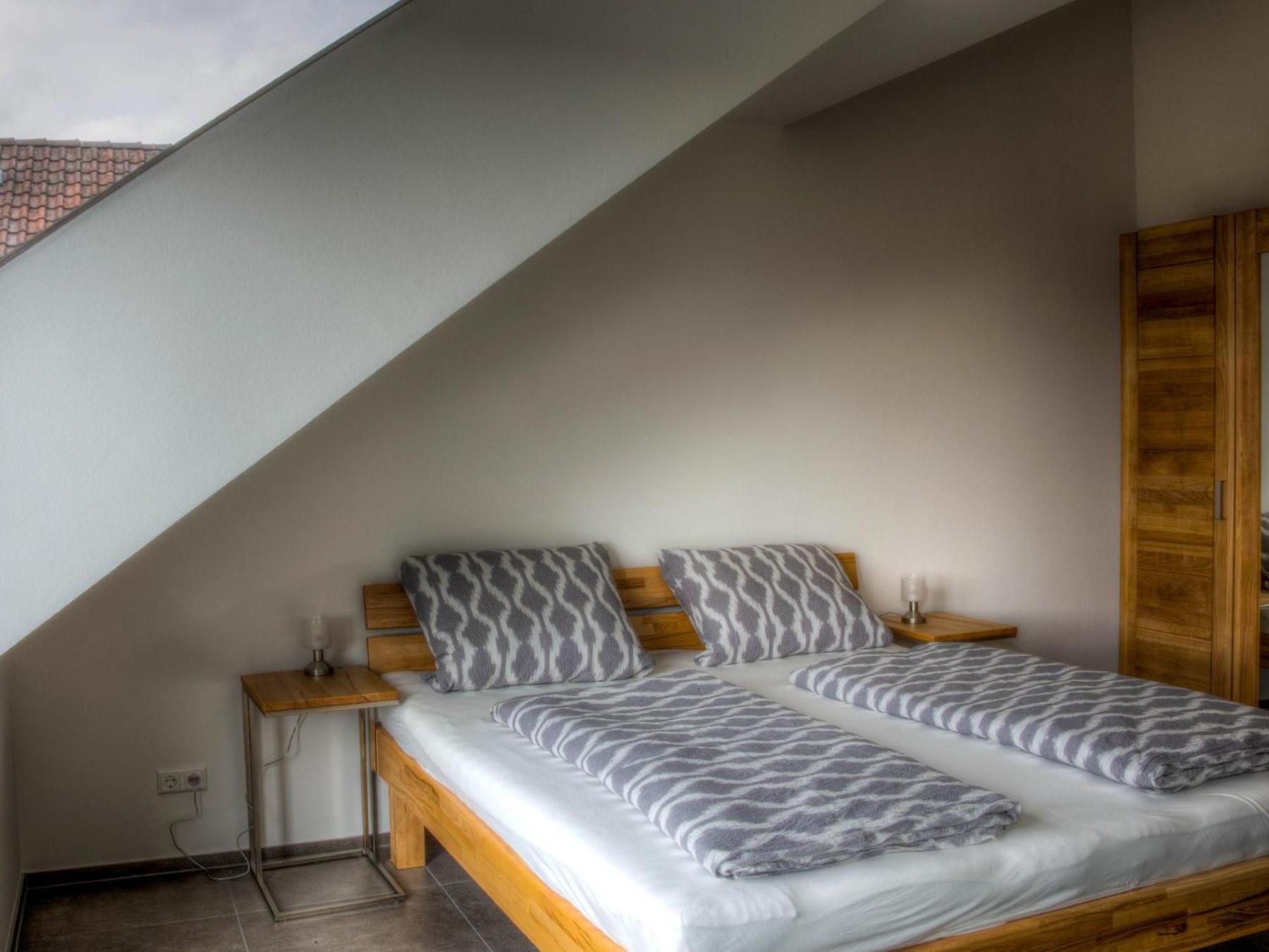 Two-Bedroom Deluxe Apartment with Balcony photo 1