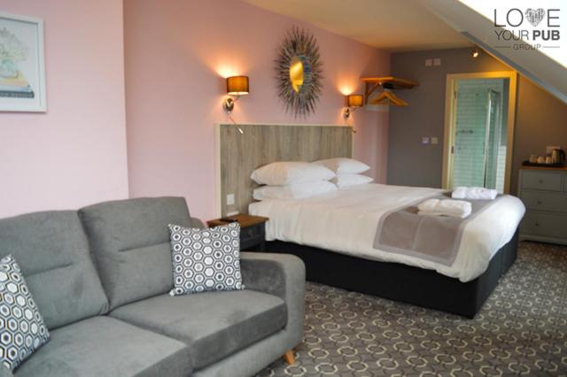 Deluxe King Room photo 2