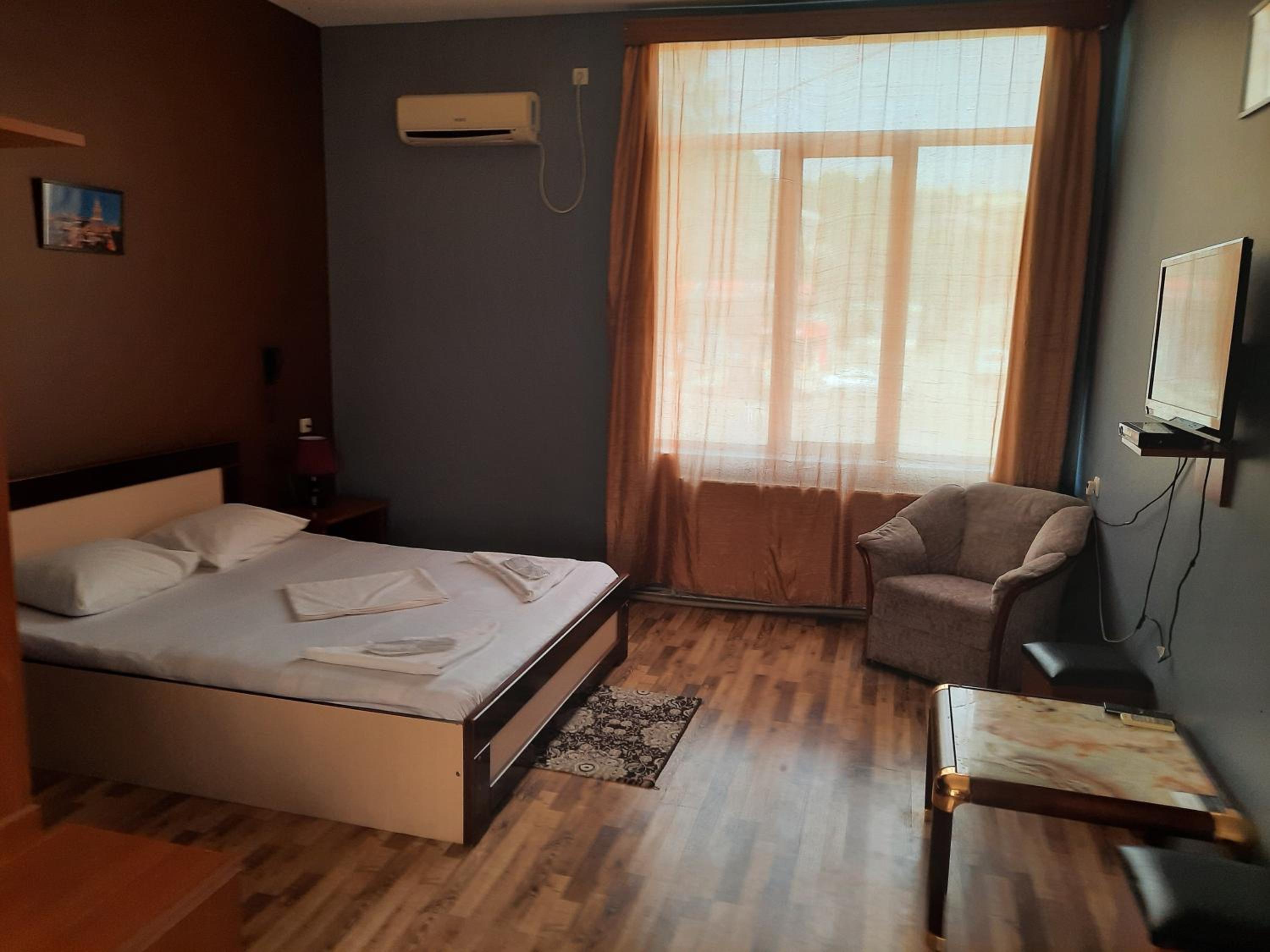 Double Room - Photo 4