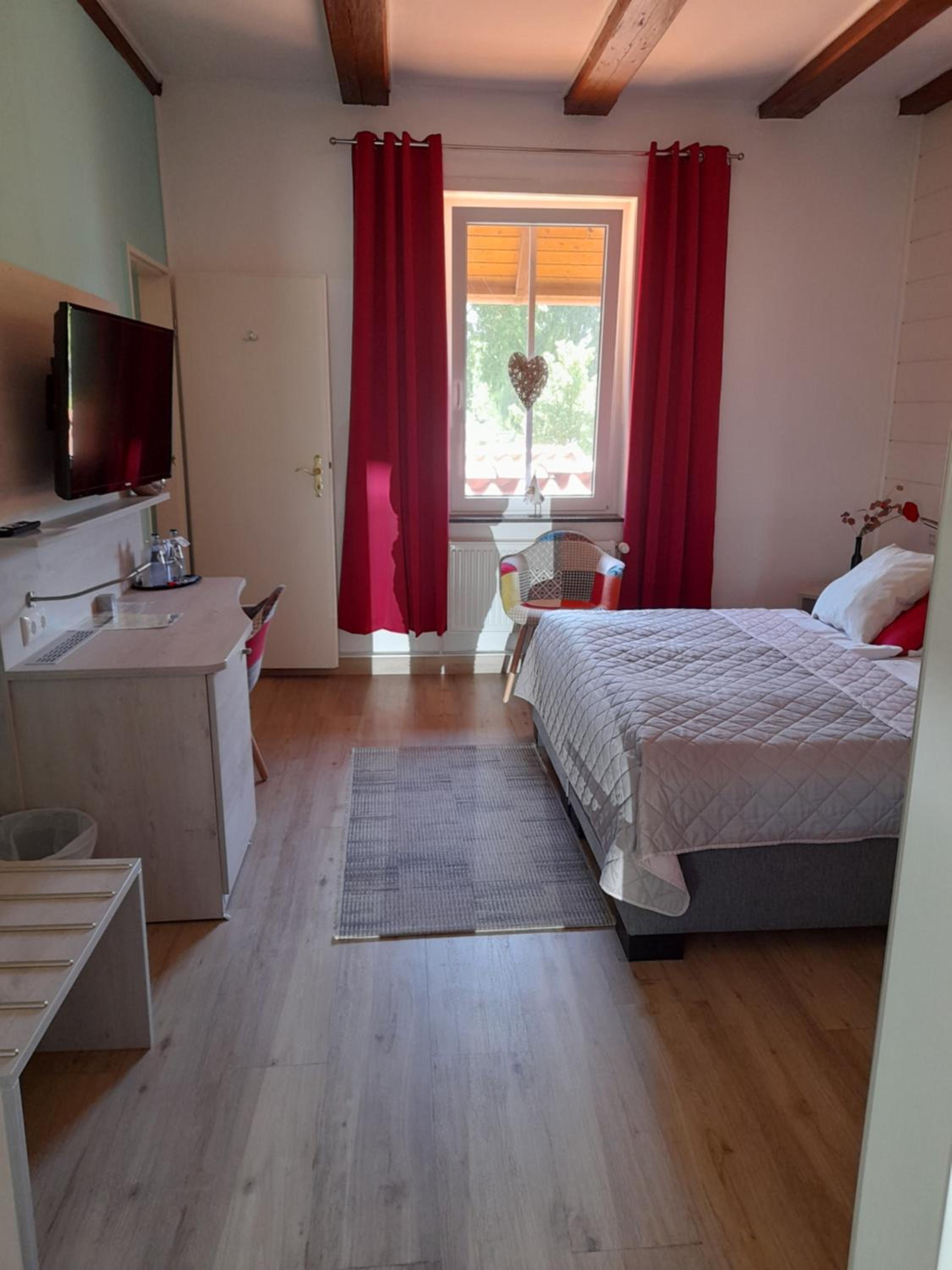 Double Room photo 3