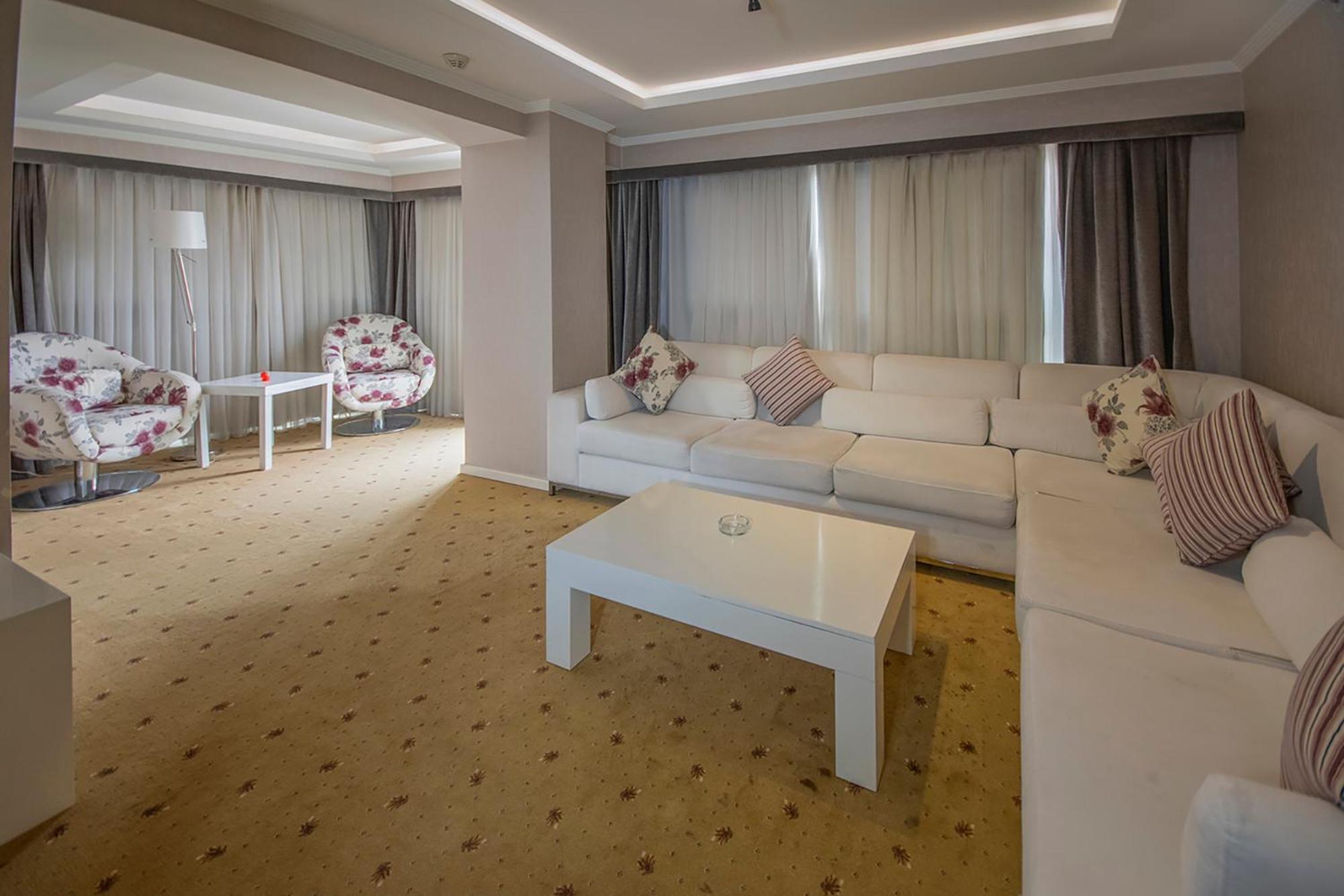 Luxury Quadruple Room