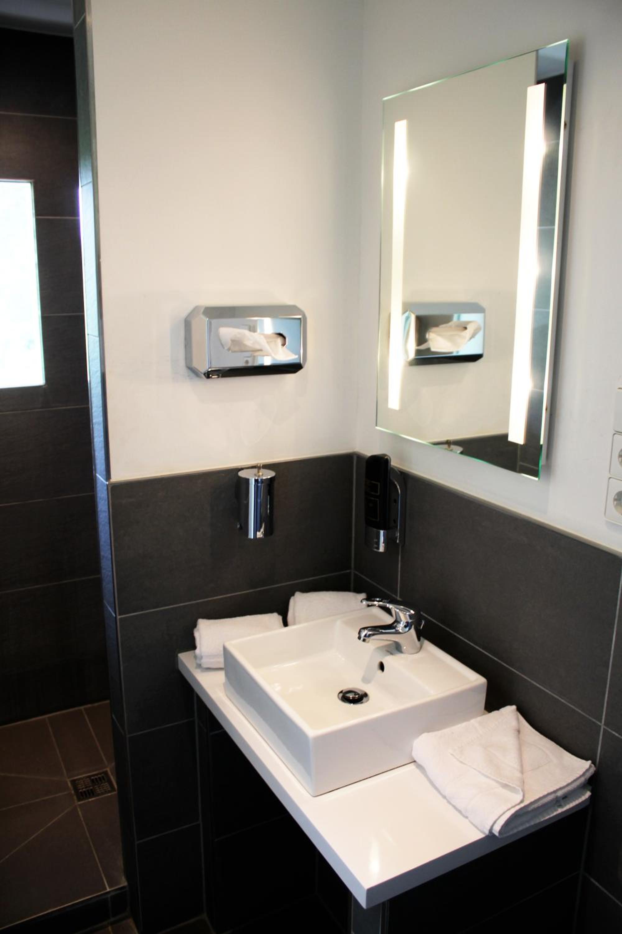 Double Room - Photo 4