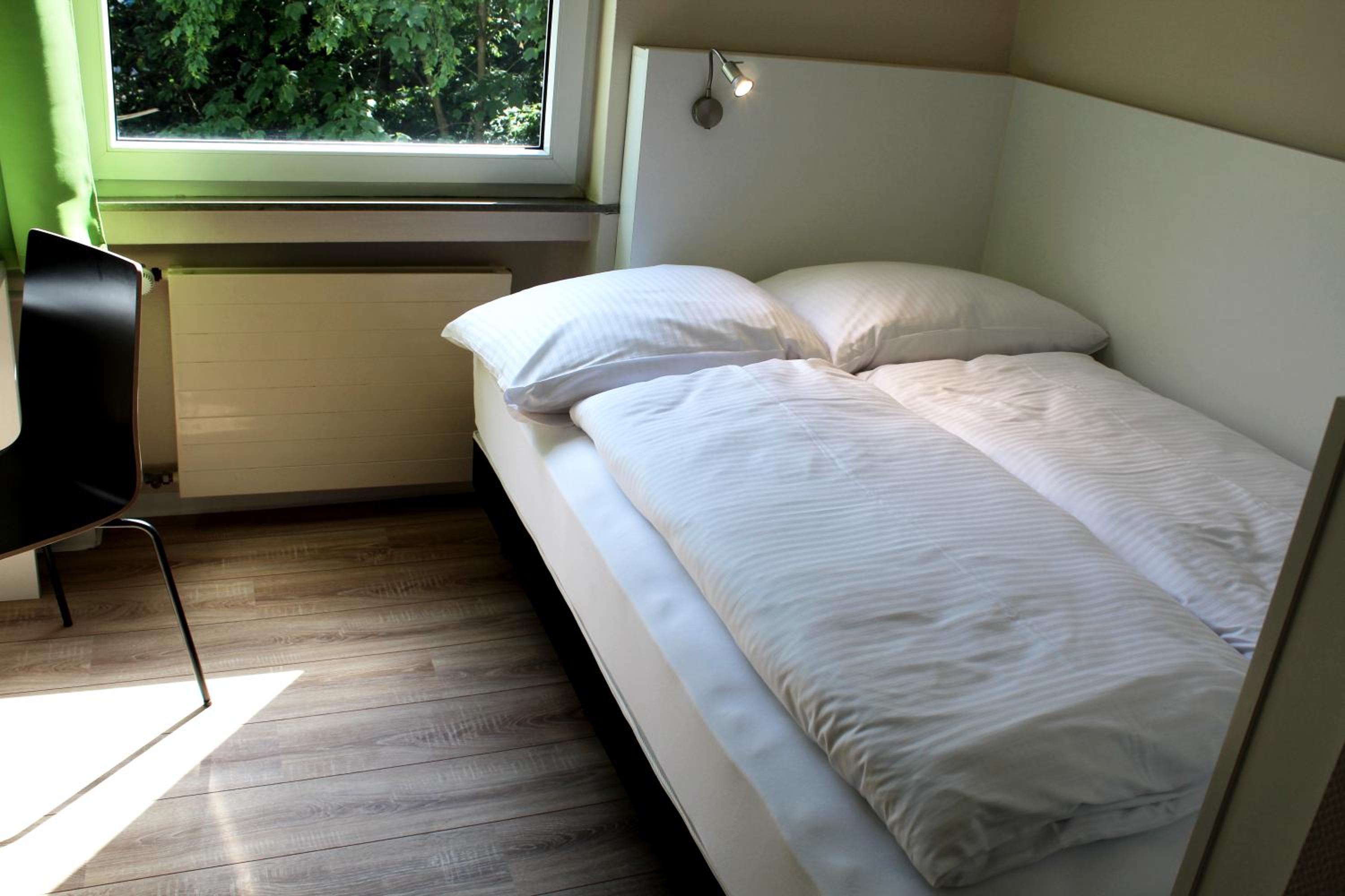 Budget Double Room - Photo 1