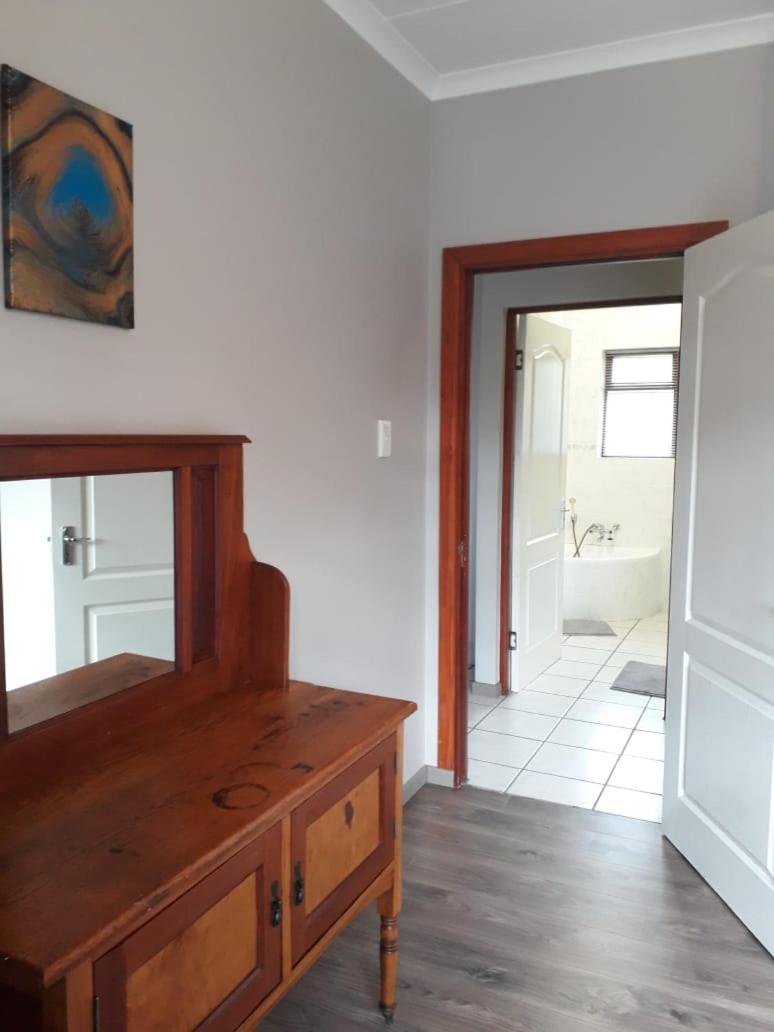 Two-Bedroom Apartment - Photo 3