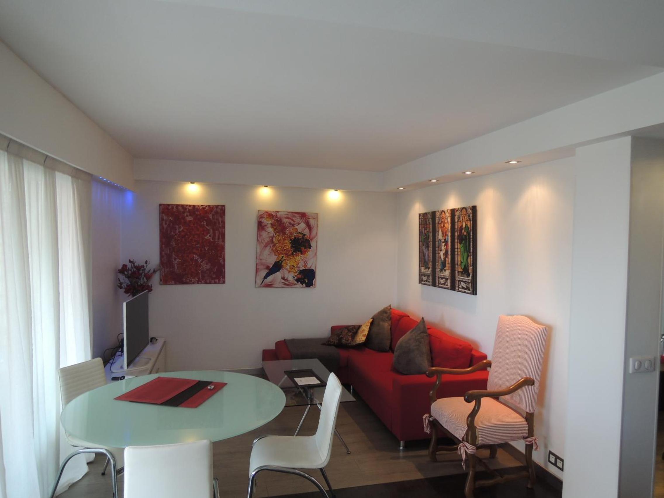 One-Bedroom Apartment (3 Adults)