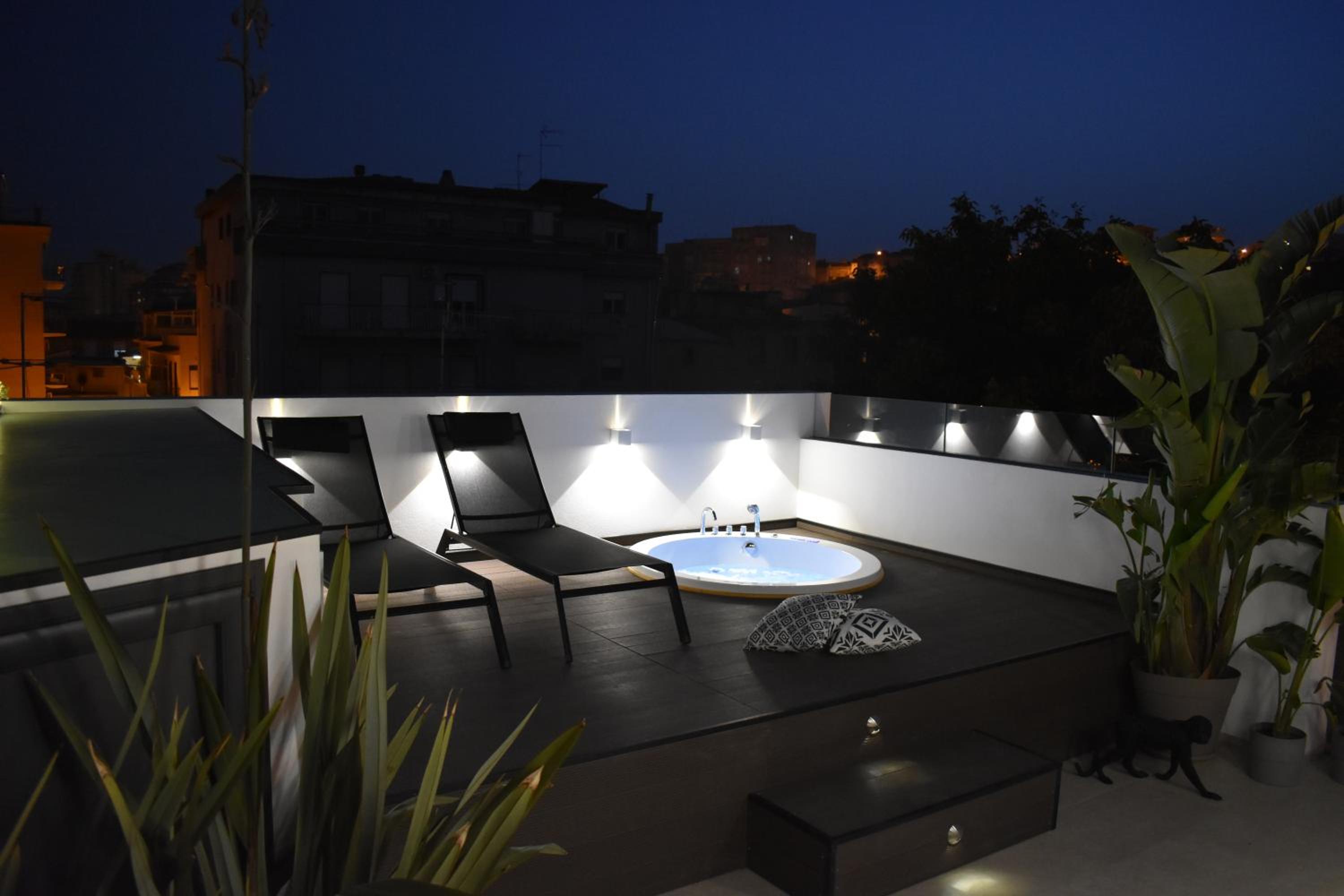 Double Room with Terrace - Photo 8