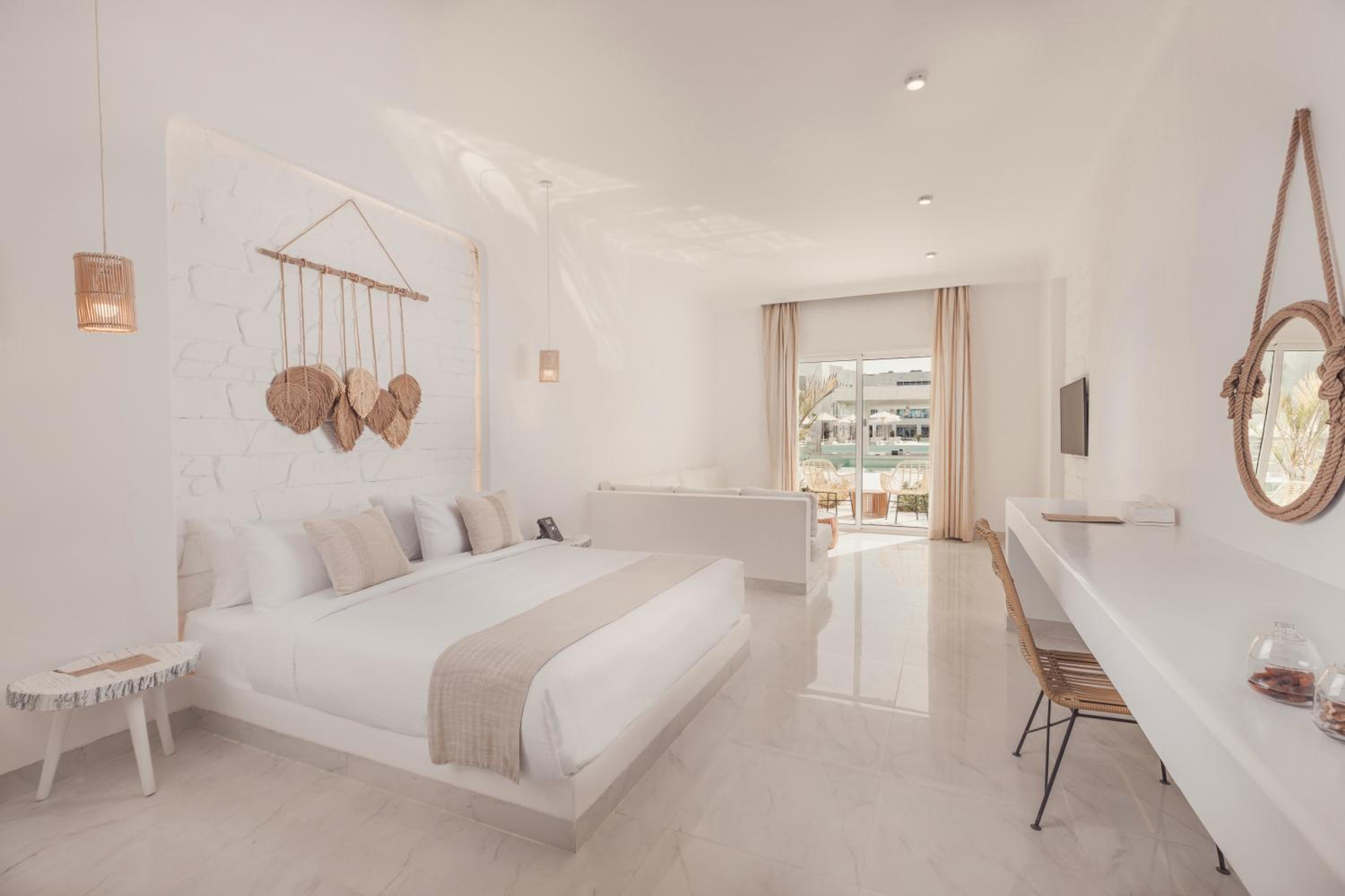 Junior Suite - Photo 1