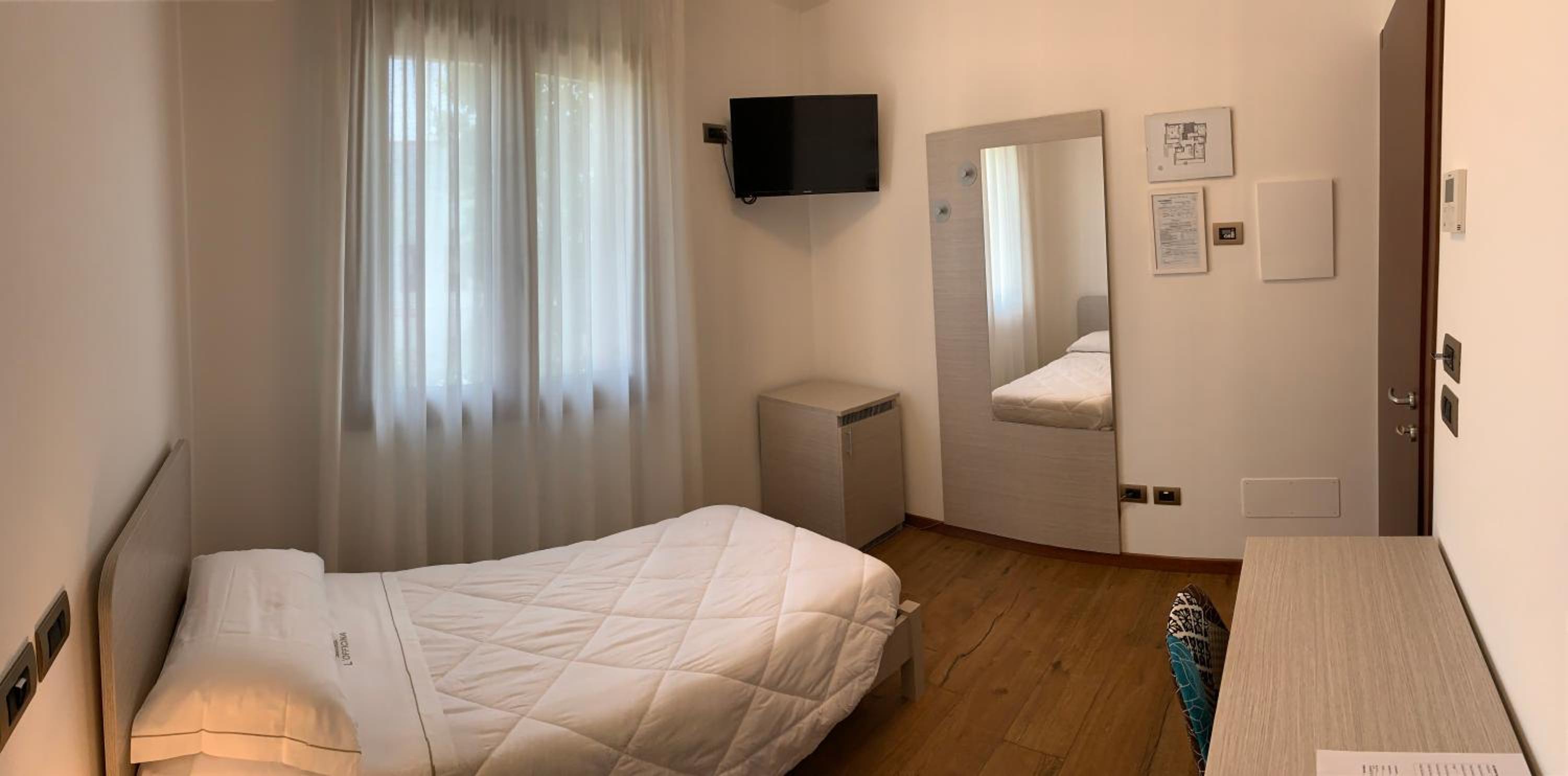 Single Room photo 1