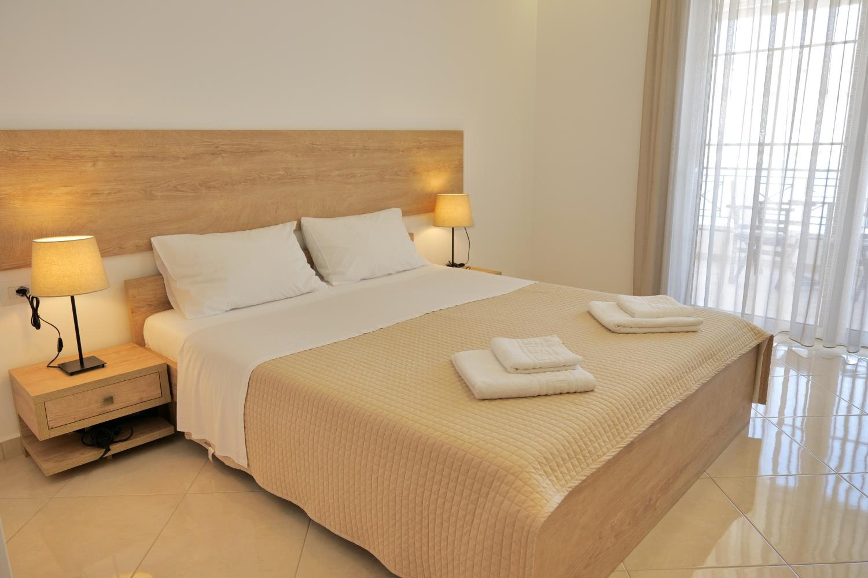 Double Room with Sea View photo 1