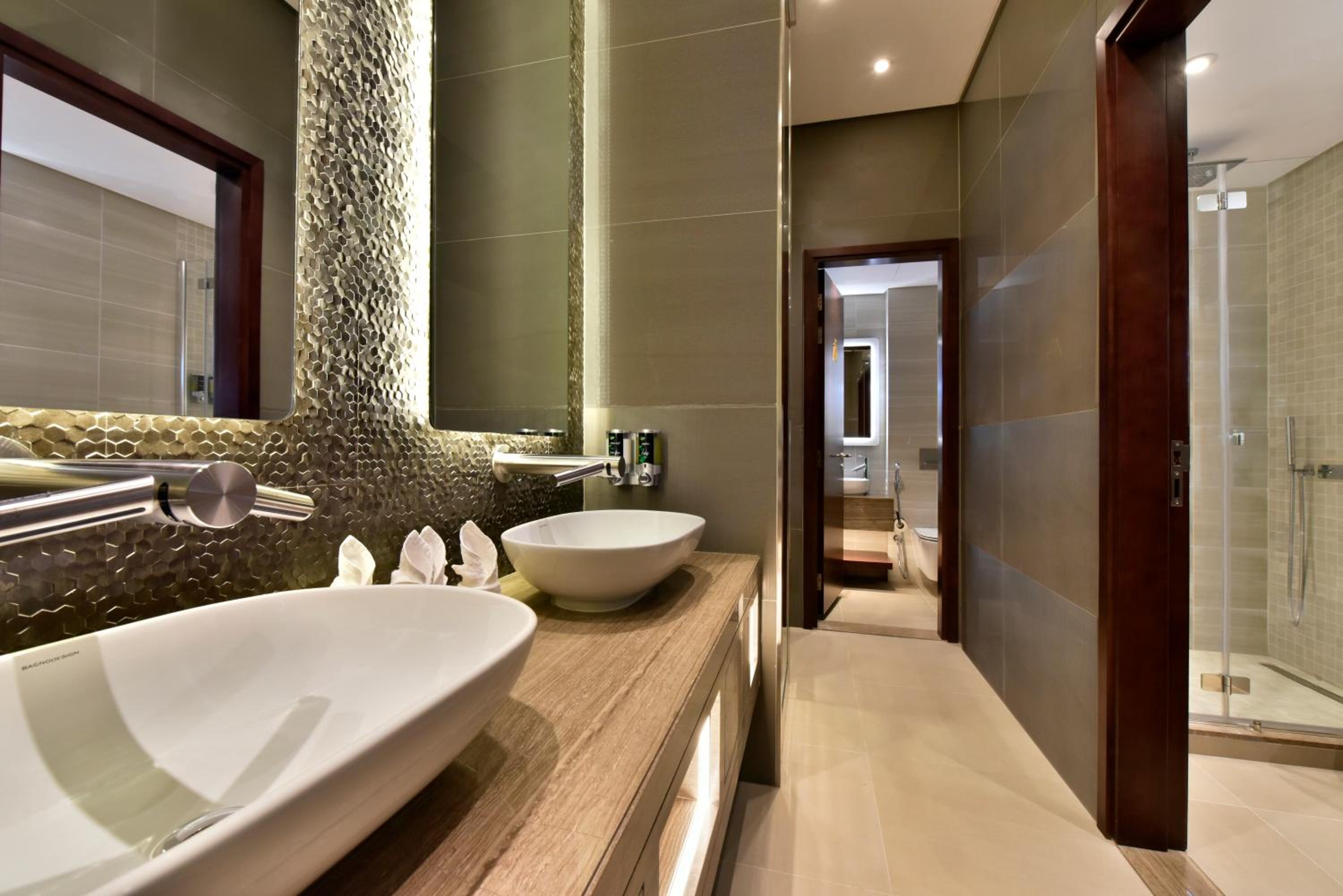 Compact Room - One Night Stay - photo 2