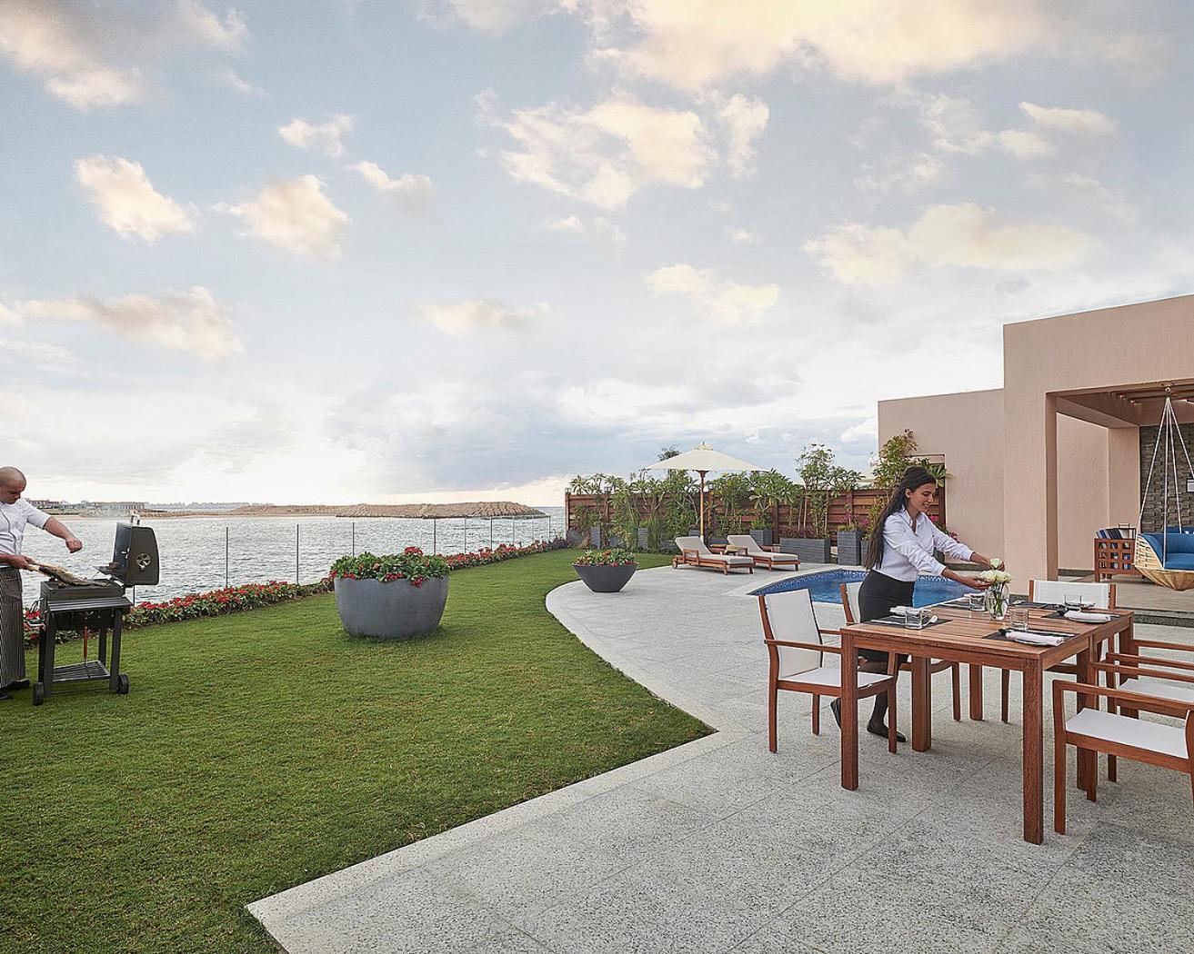 One Bedroom Sea View Villa with Private Pool - Photo 4