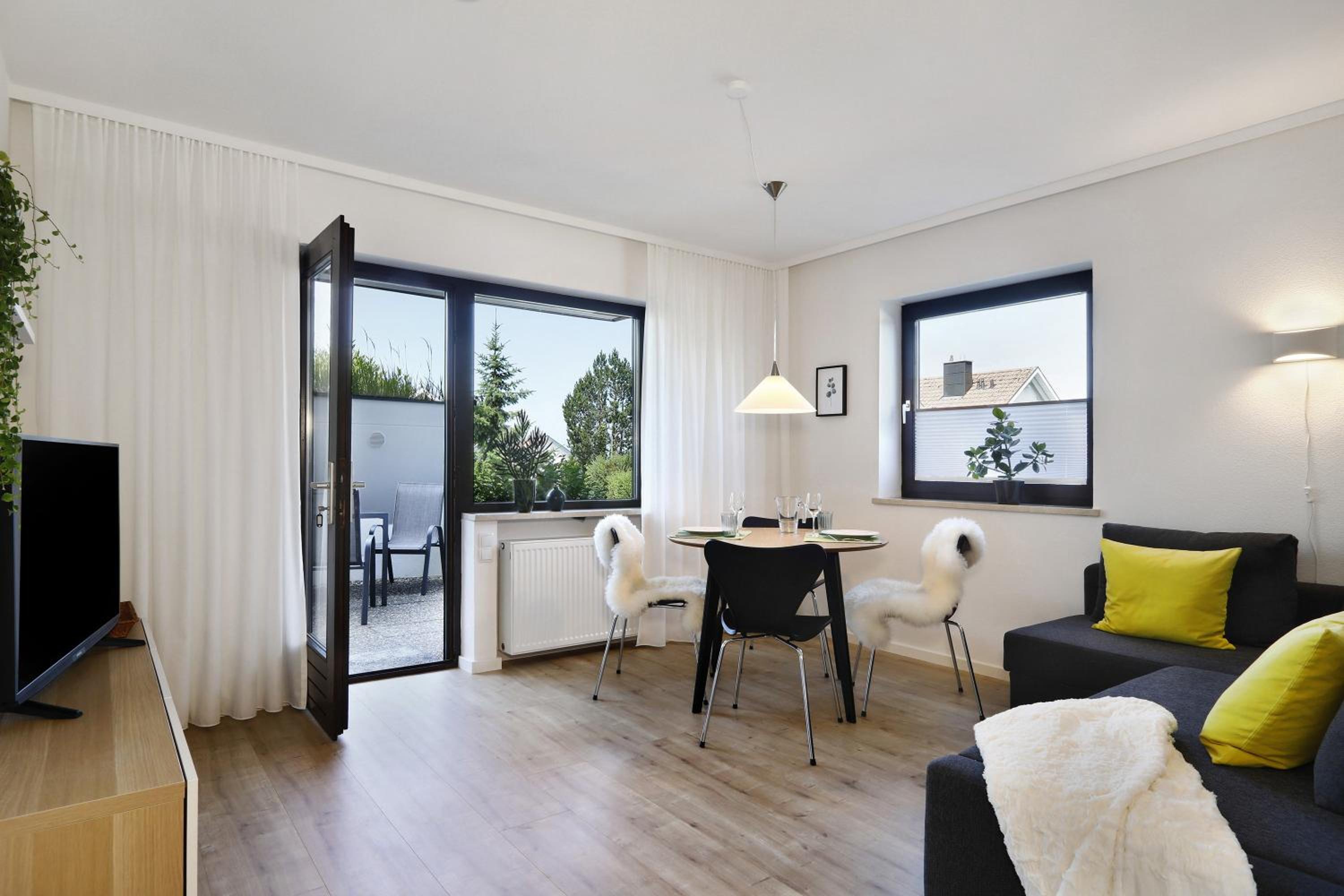One-Bedroom Apartment with Garden View