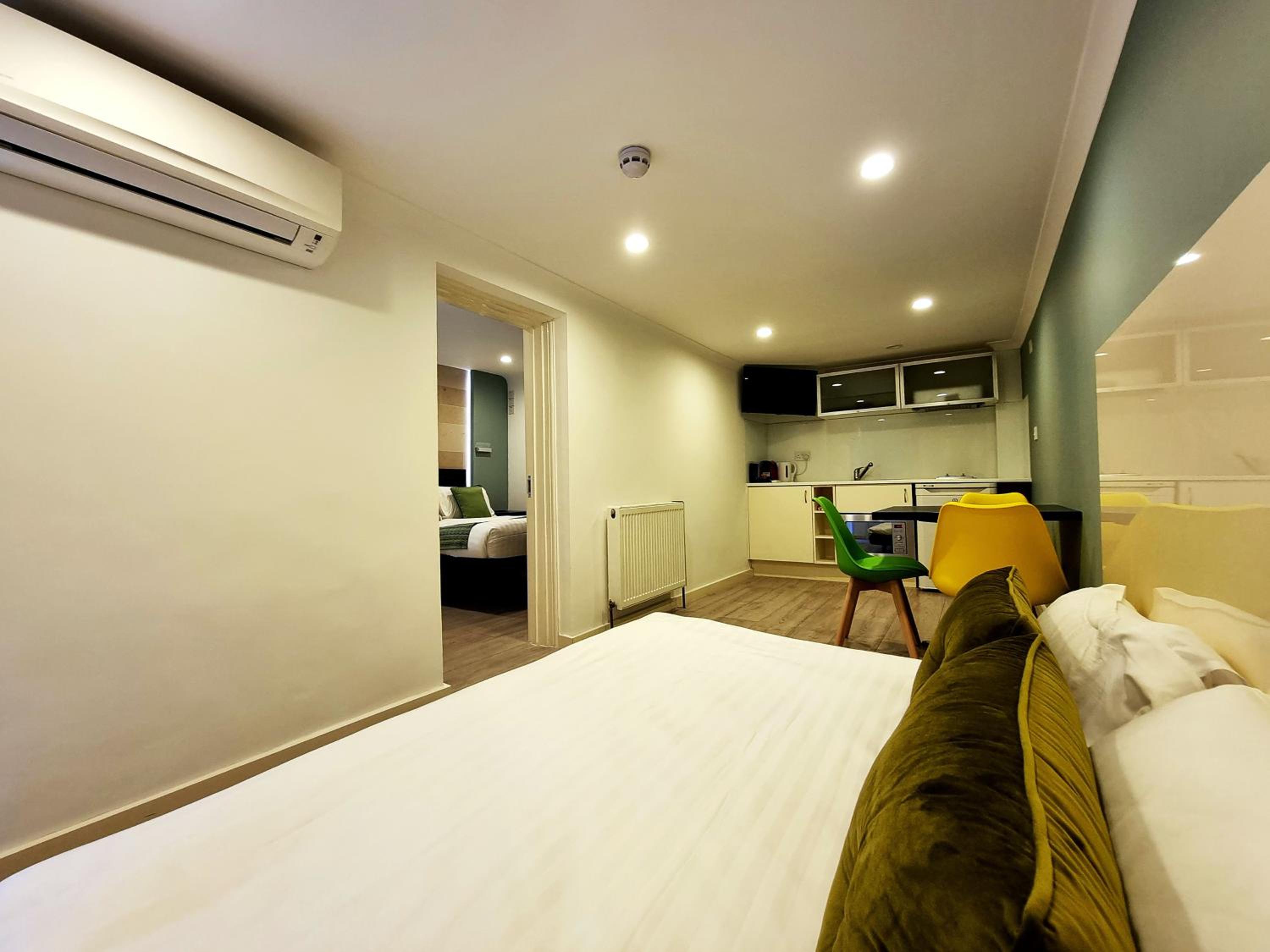 Triple Studio (Lower Ground Floor) photo 1