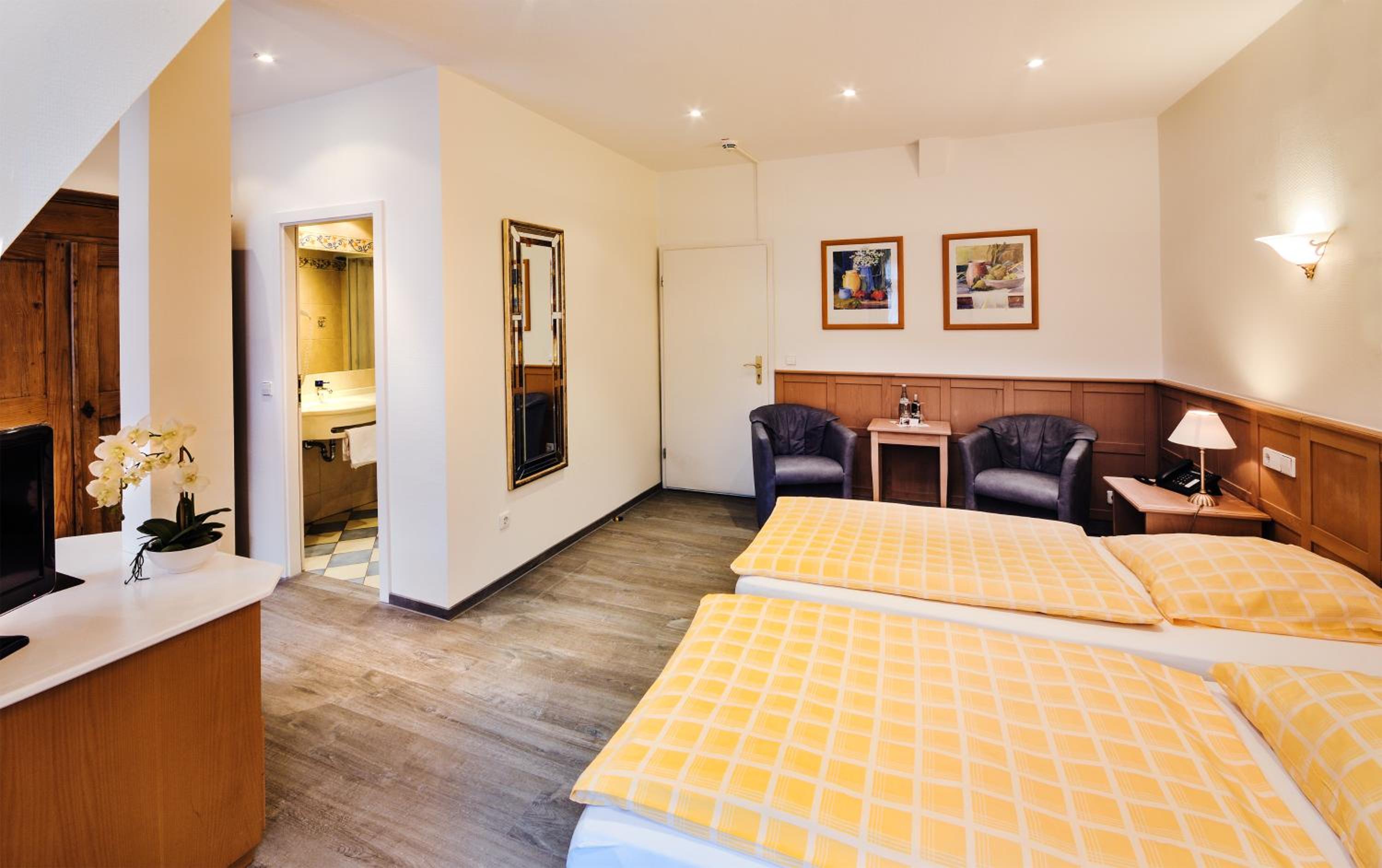 Comfort Twin Room - Photo 6