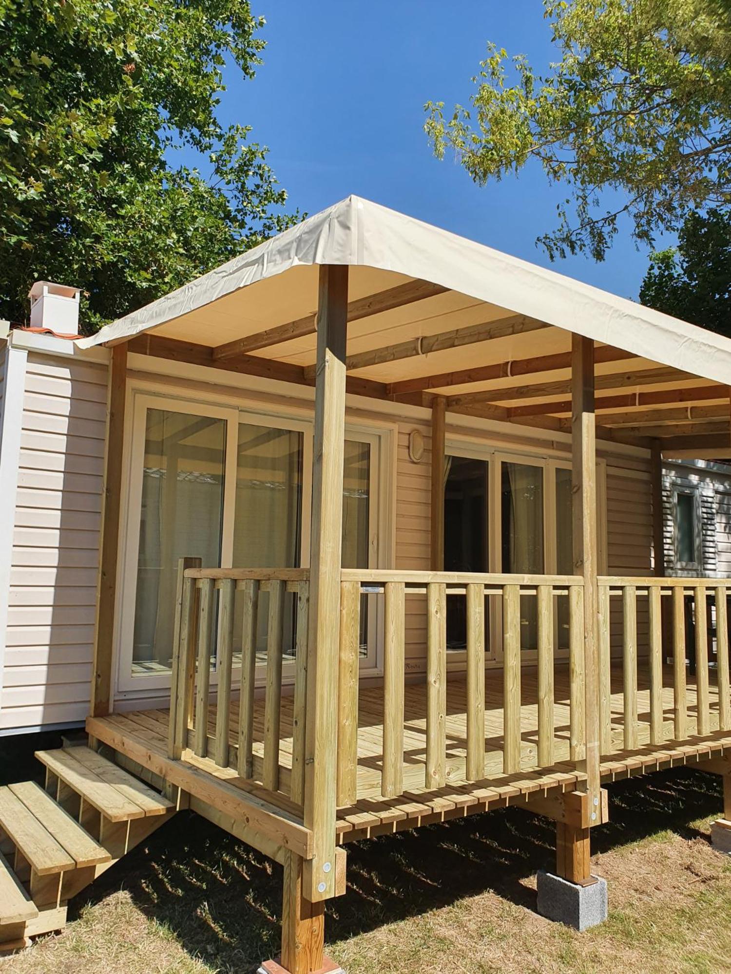 Mobile Home photo 1