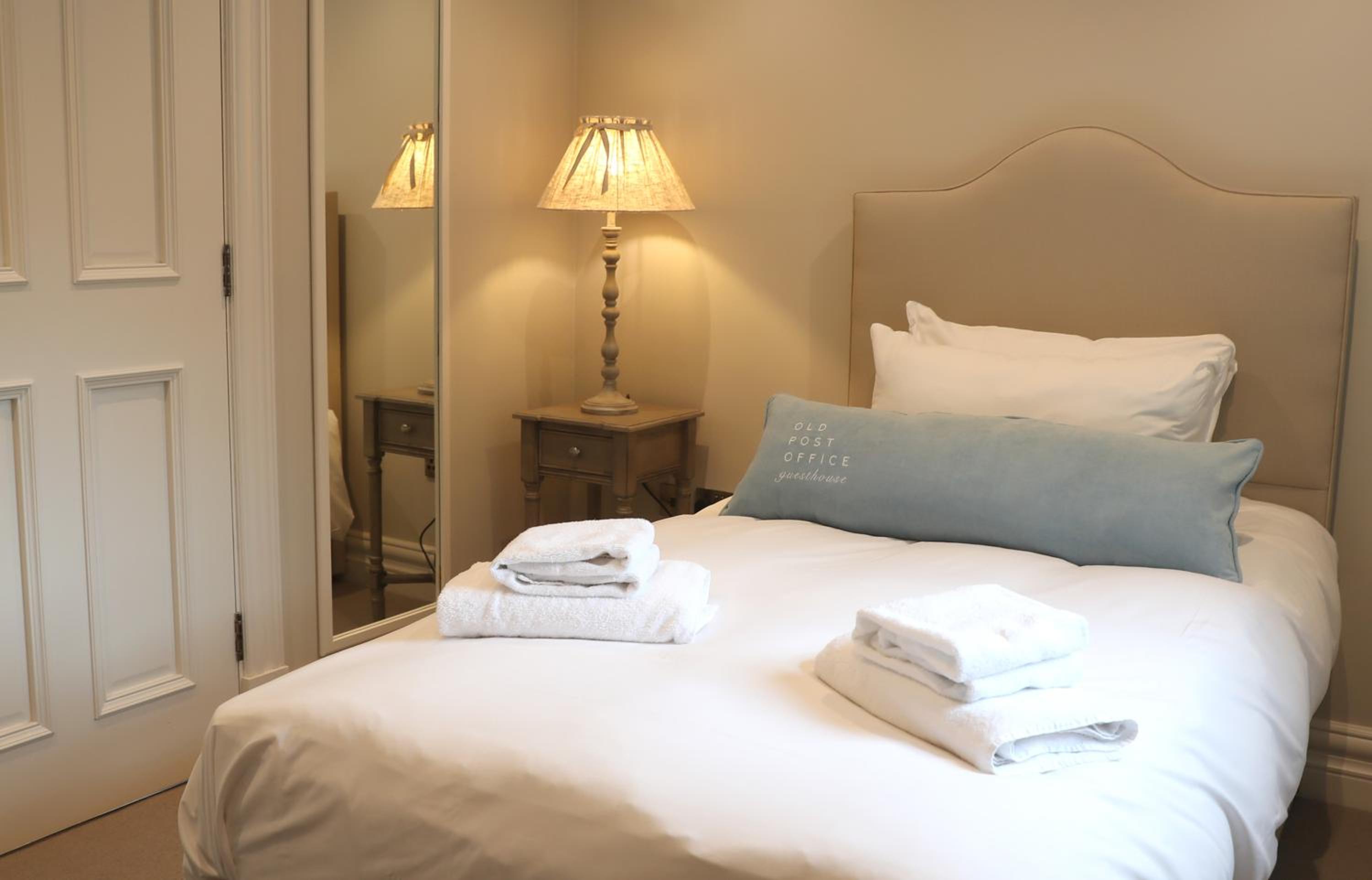 Single Room
