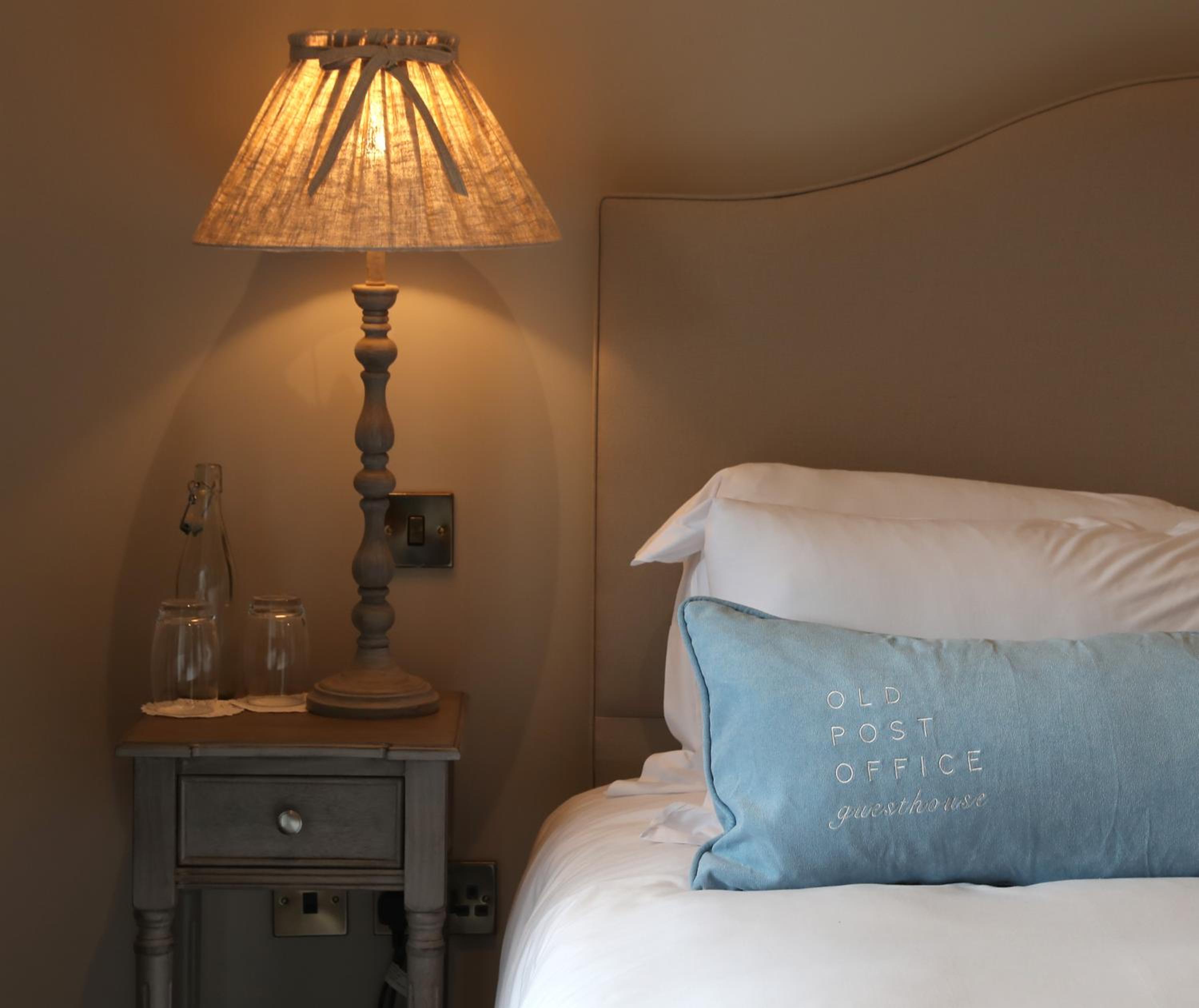 Double Room - Photo 8