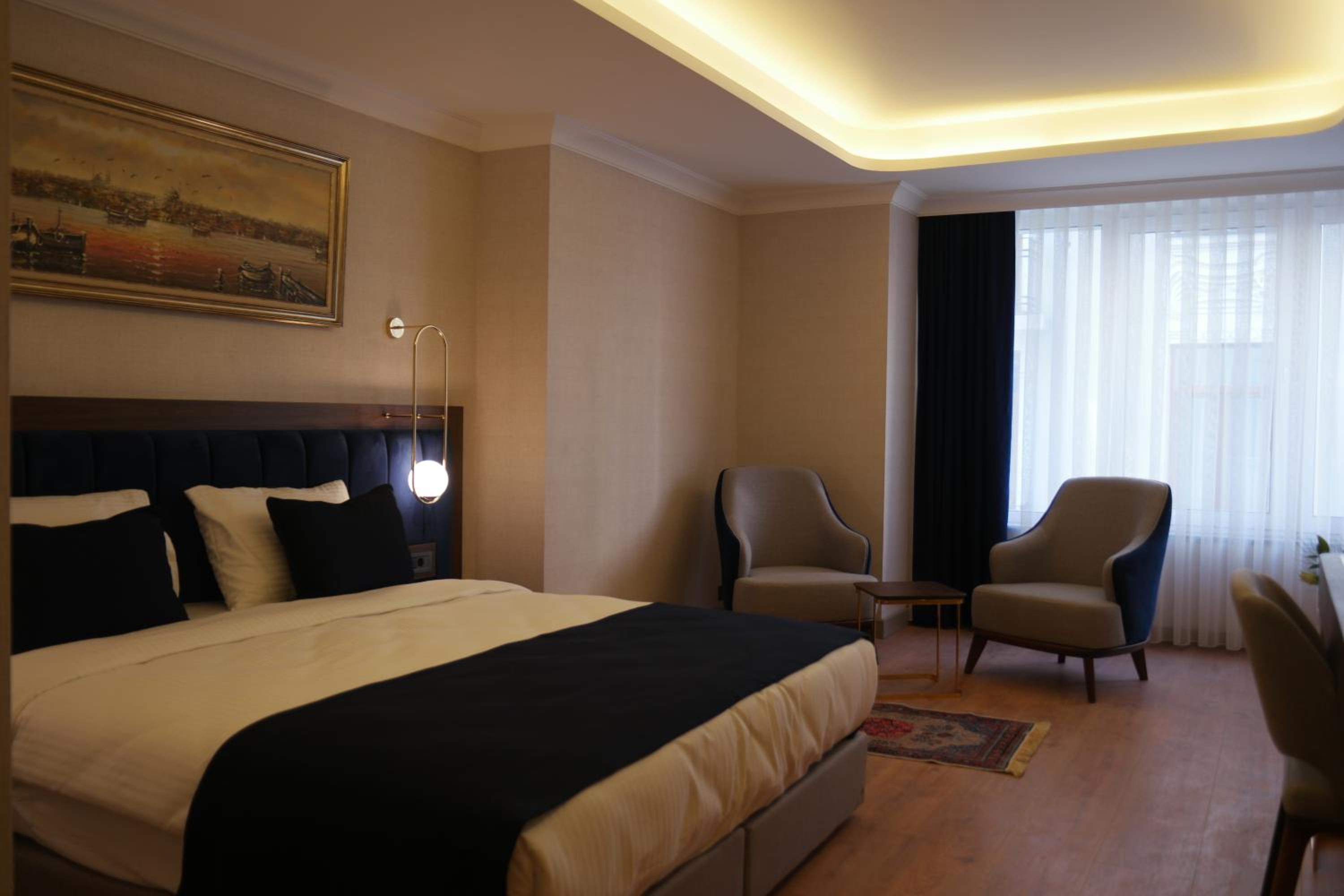 Suite photo 1
