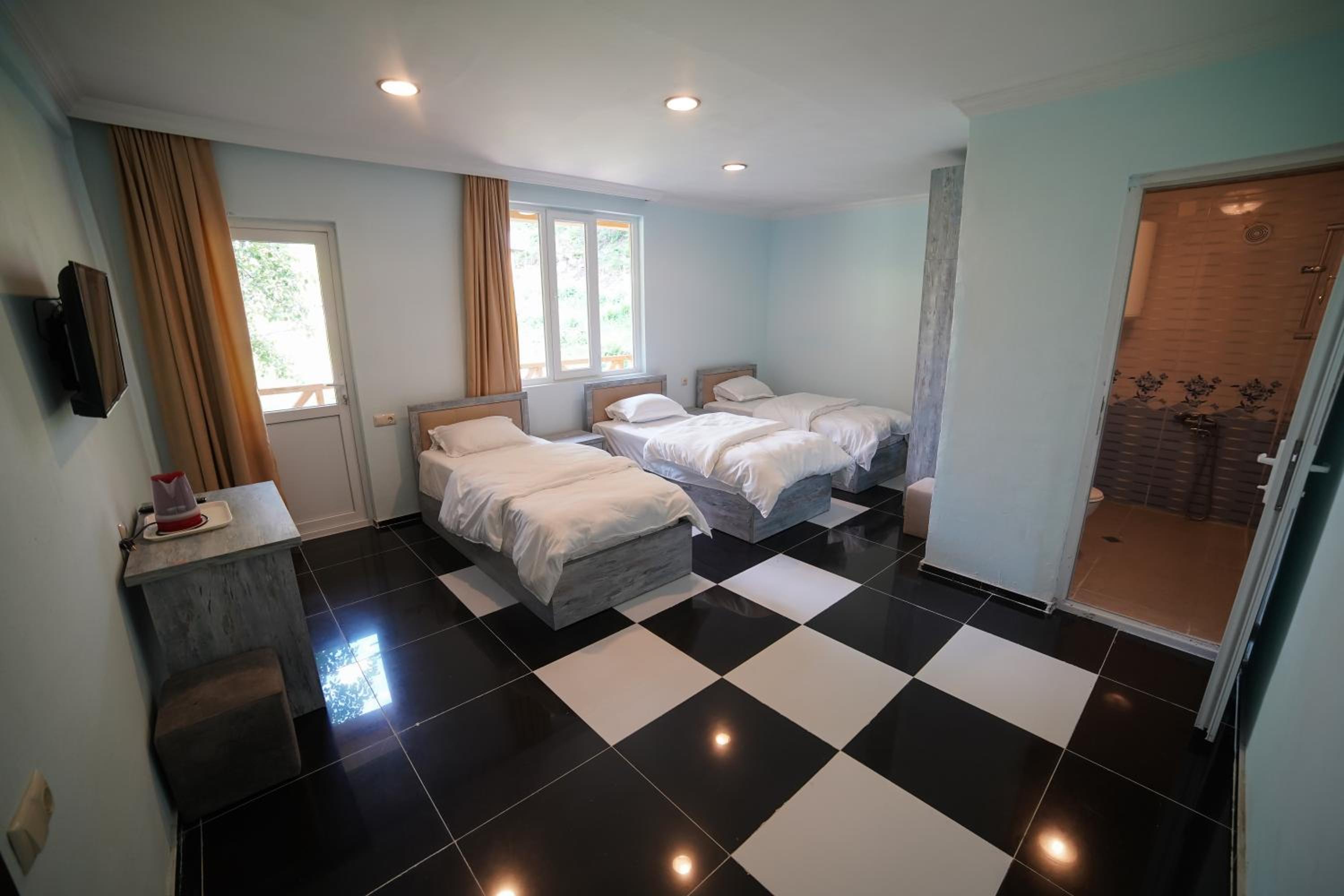 Triple Room with Balcony photo 1