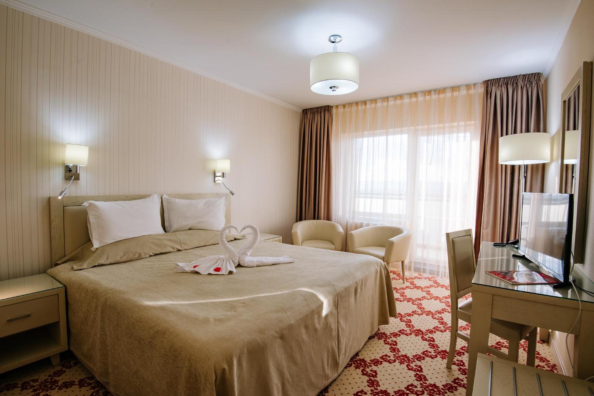 Suite with Balcony photo 1