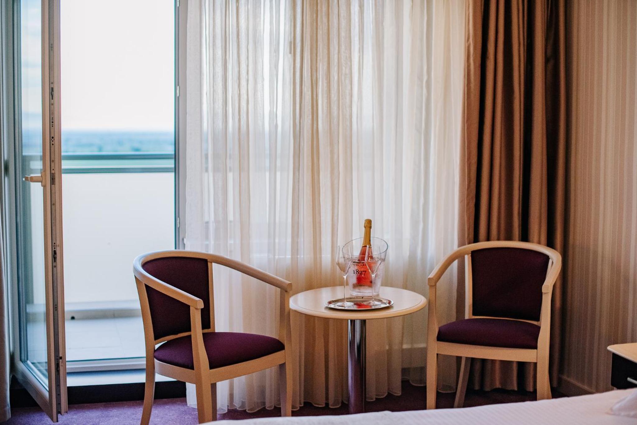 Double Room with Balcony photo 3