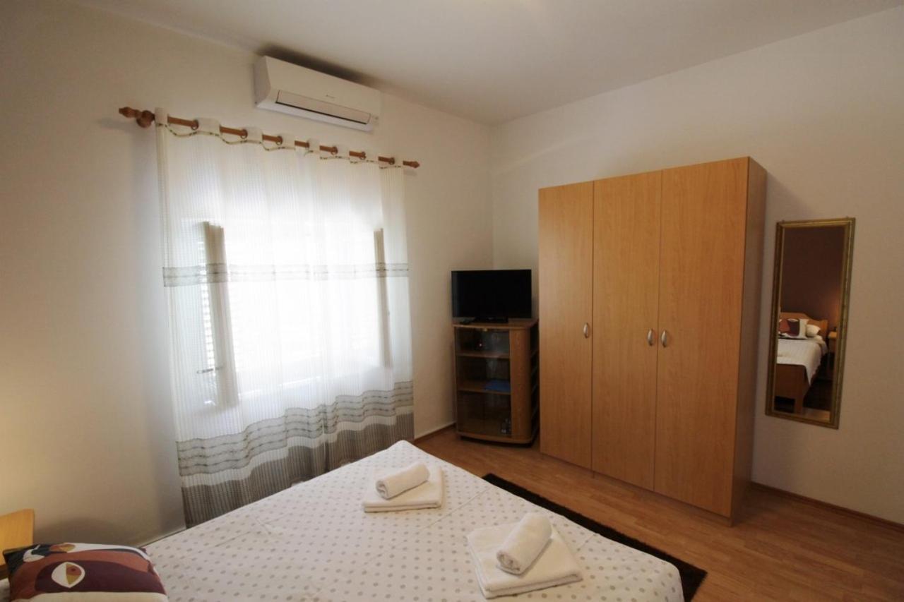 Standard Apartment photo 1