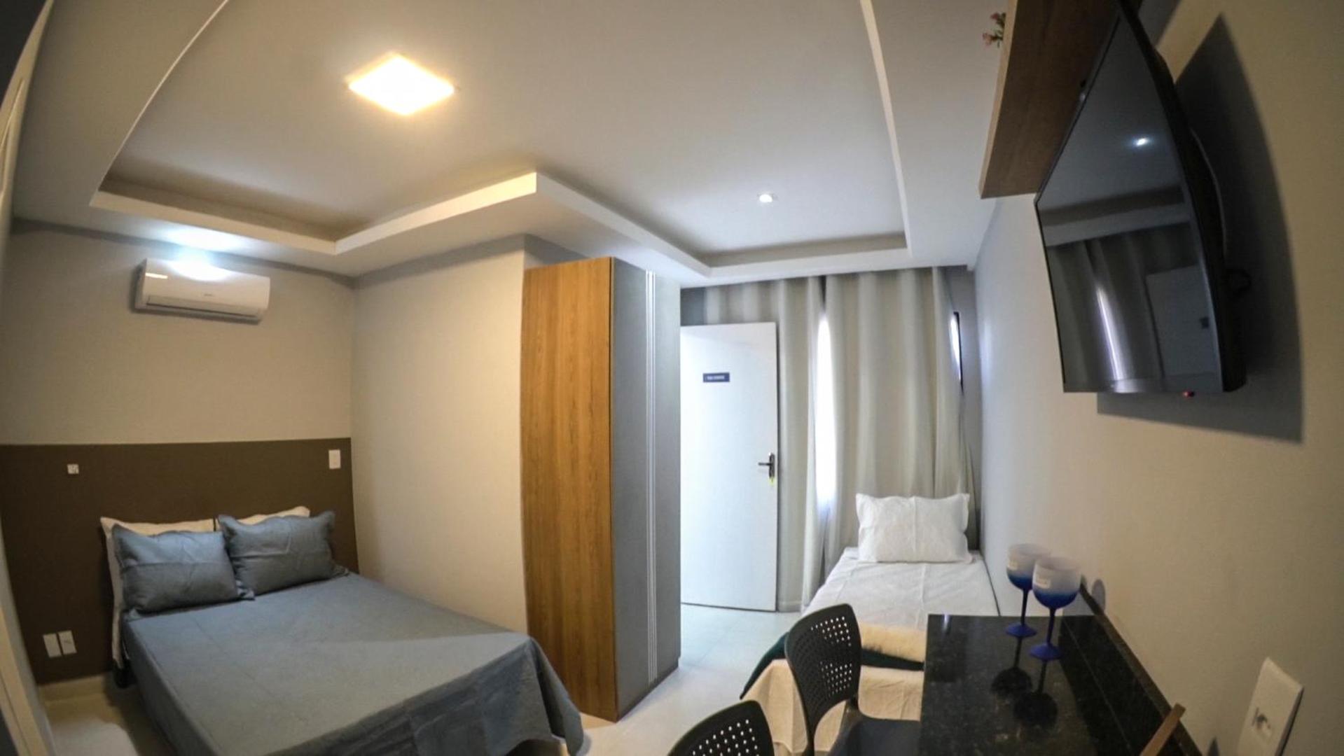 Studio Apartment - Photo 2