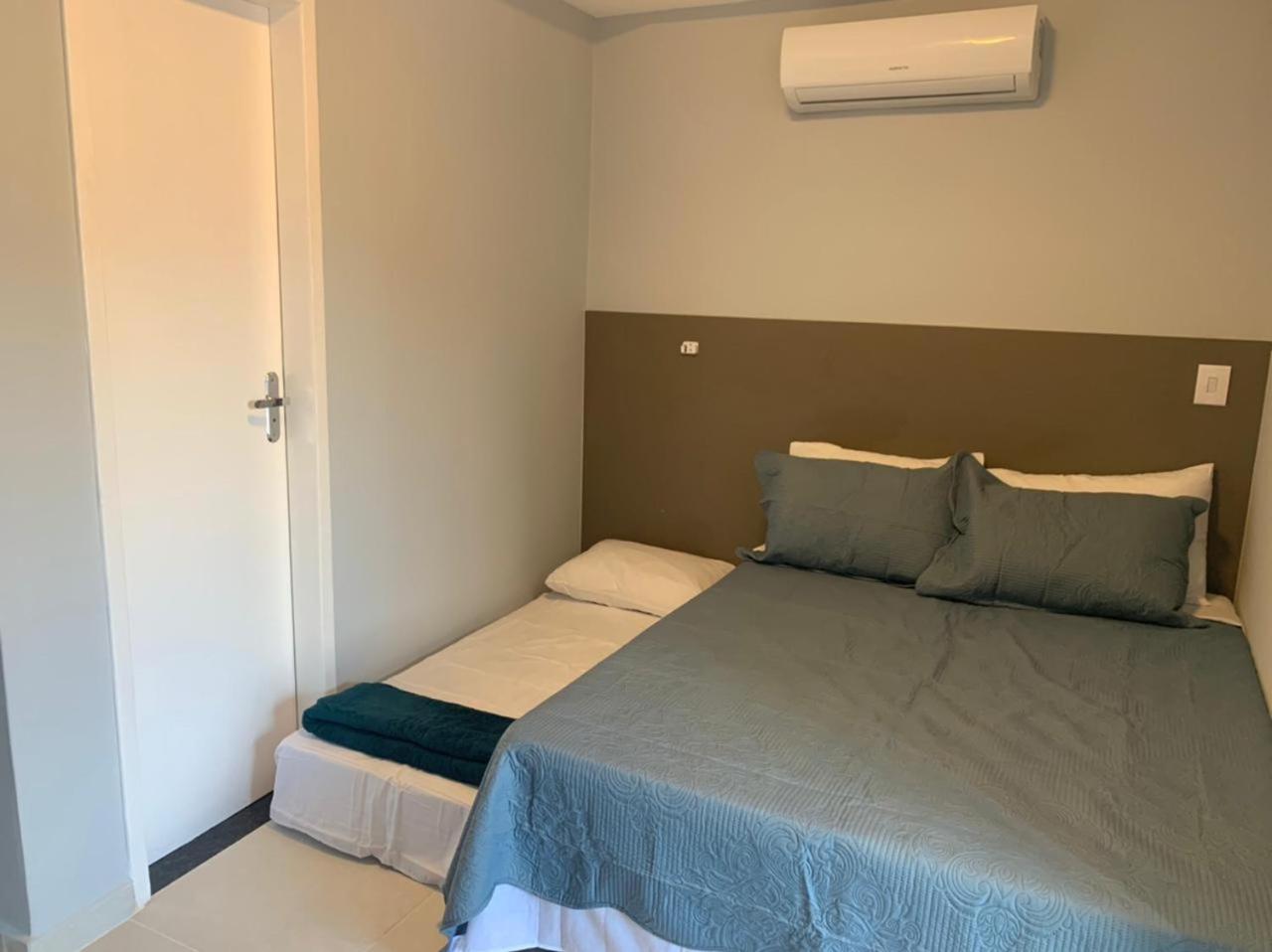 Studio Apartment - Photo 4