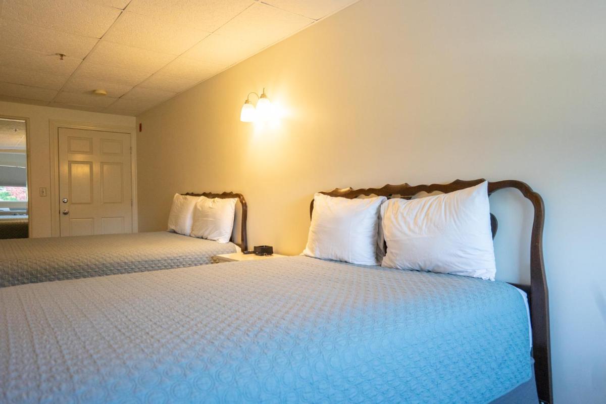 Queen Room with Two Queen Beds