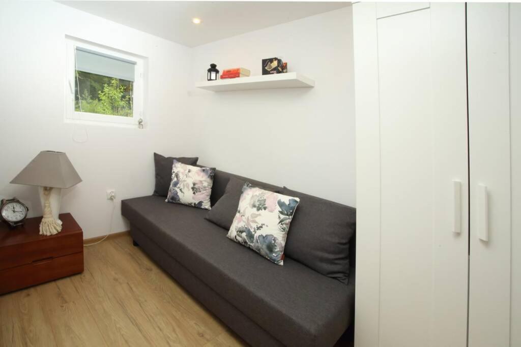 Two-Bedroom House photo 3