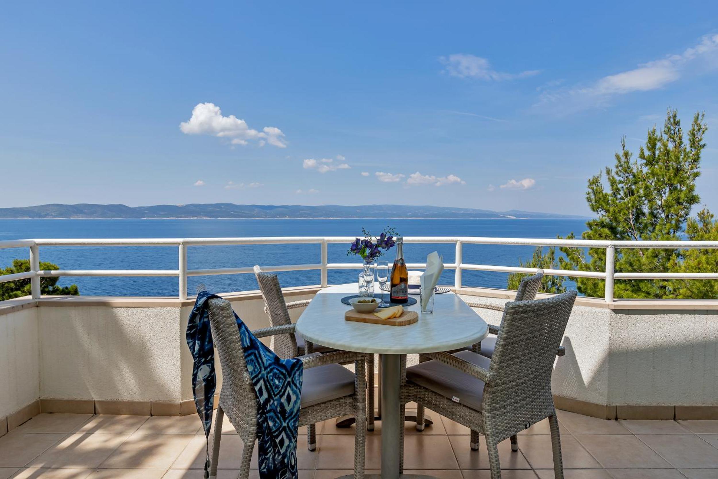 Apartment with Sea View photo 3