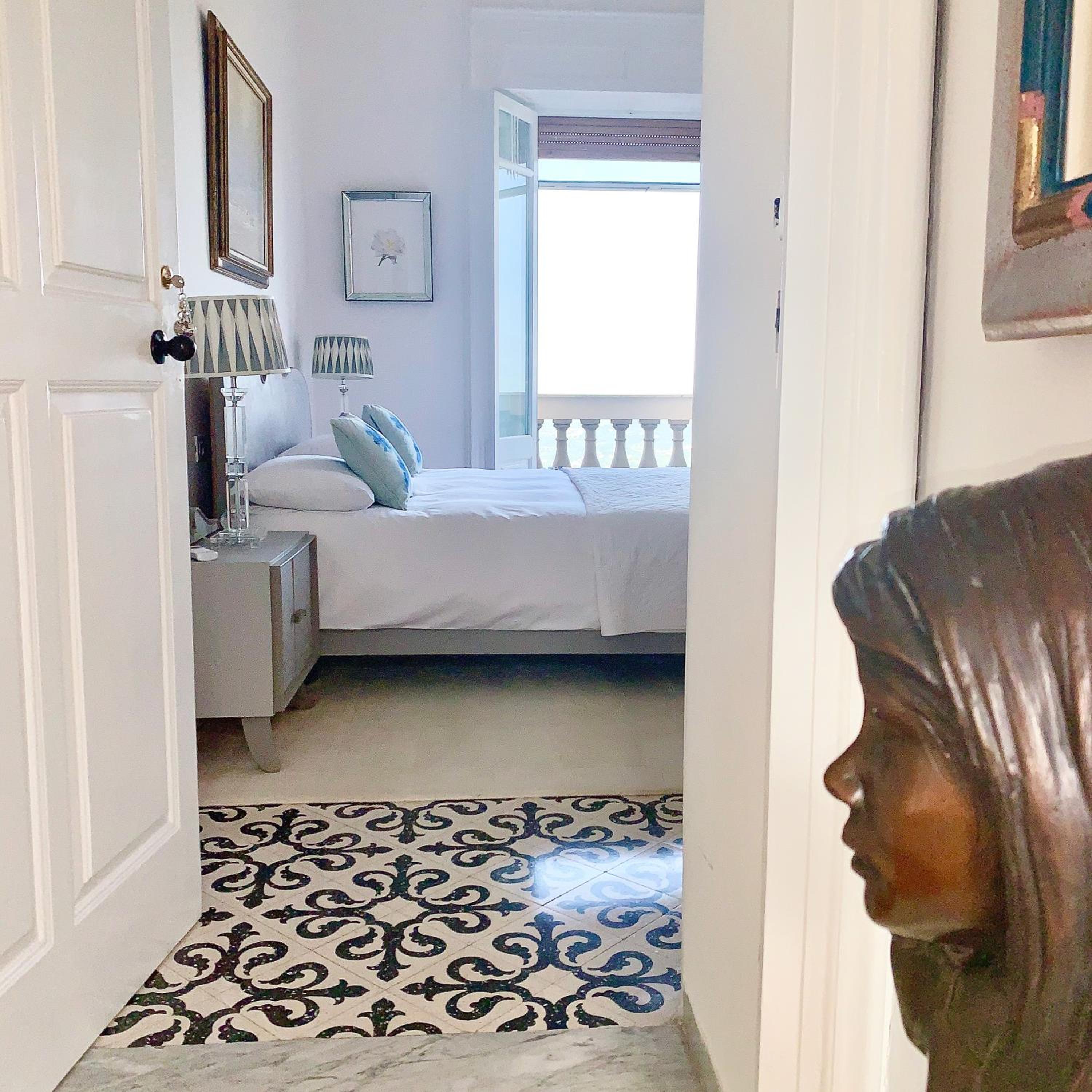 Superior King Room - Photo 1
