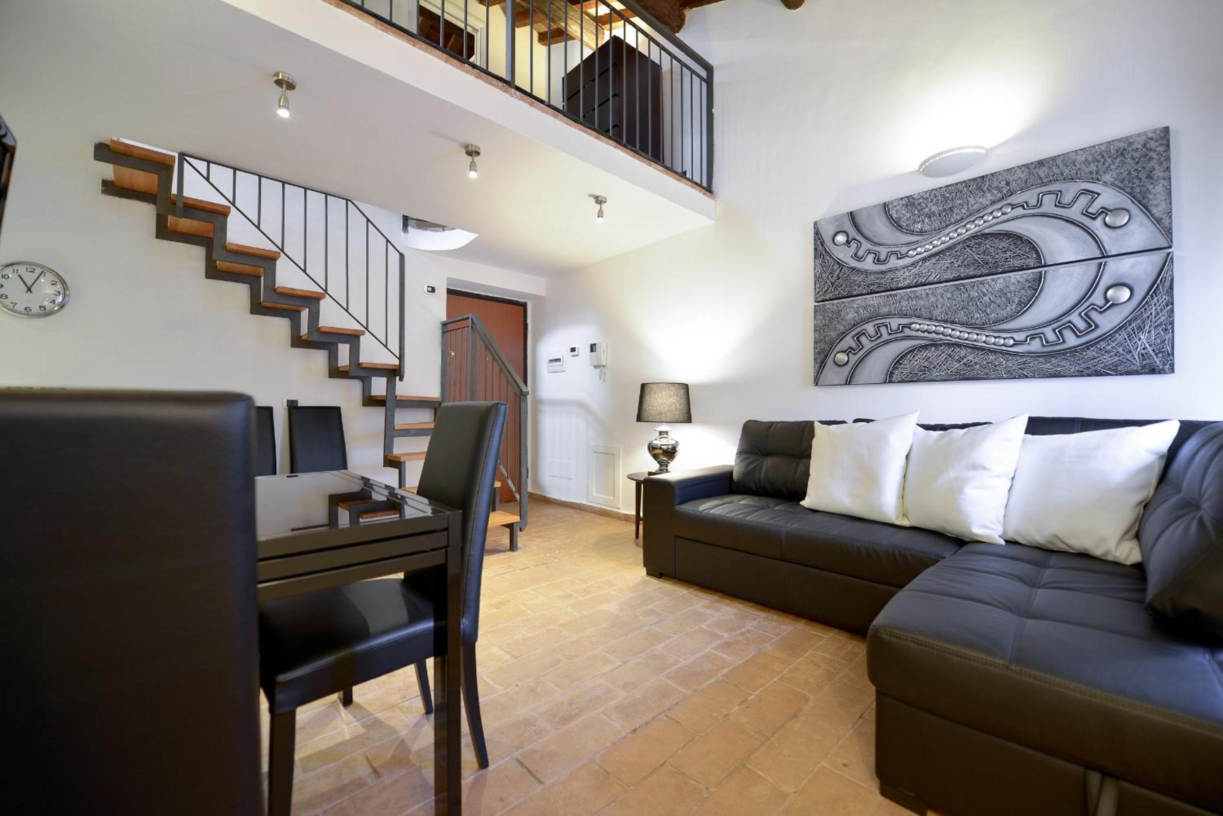 Two-Bedroom Apartment - Address: Via degli Ibernesi 23