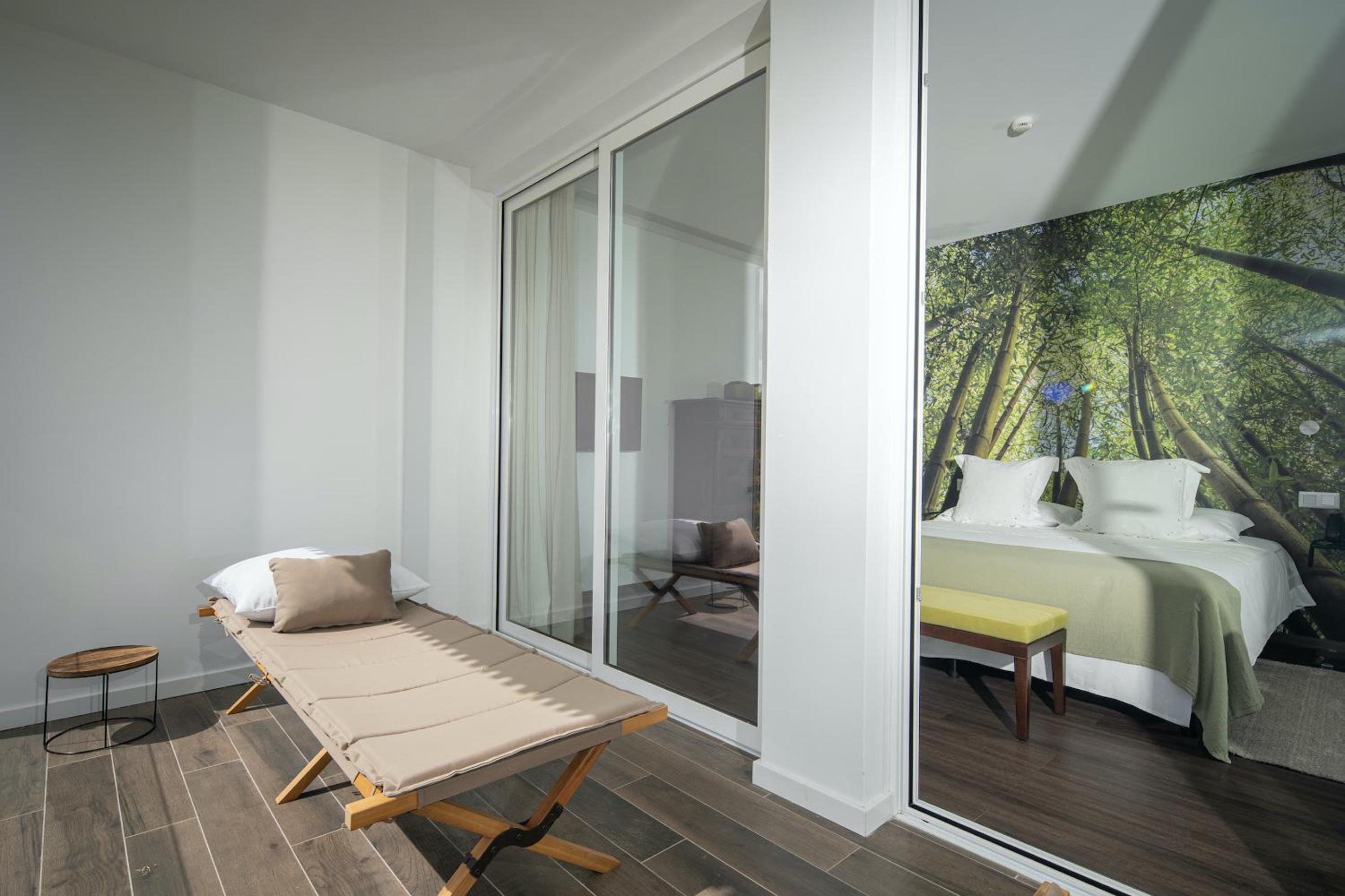 Junior Suite thumbnail 6