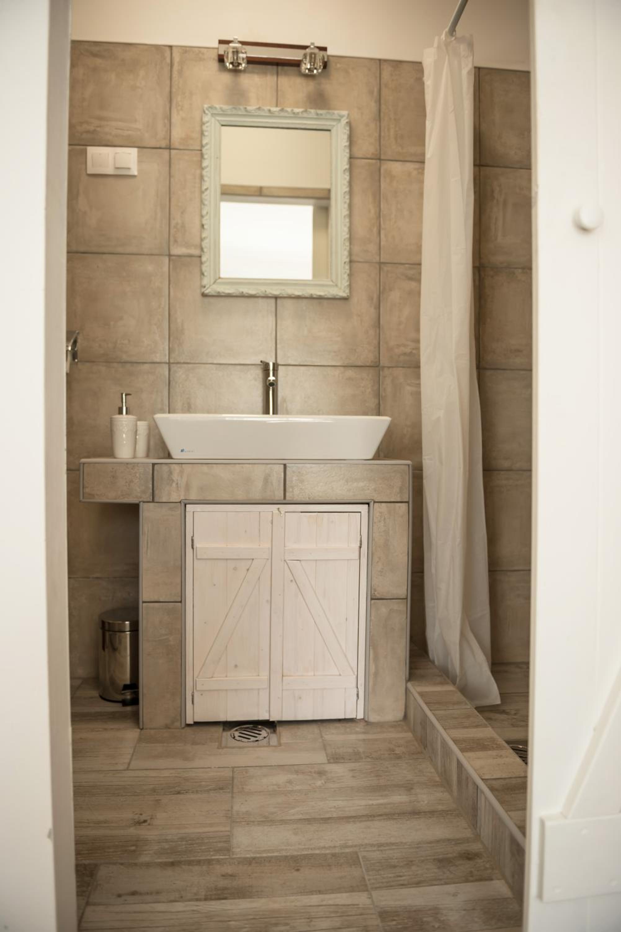 Apartment - Photo 33