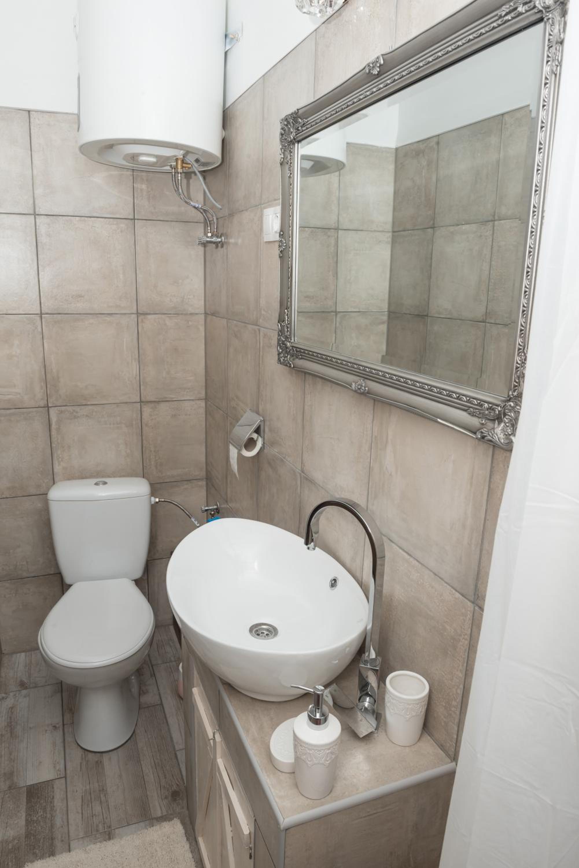 Apartment - Photo 6