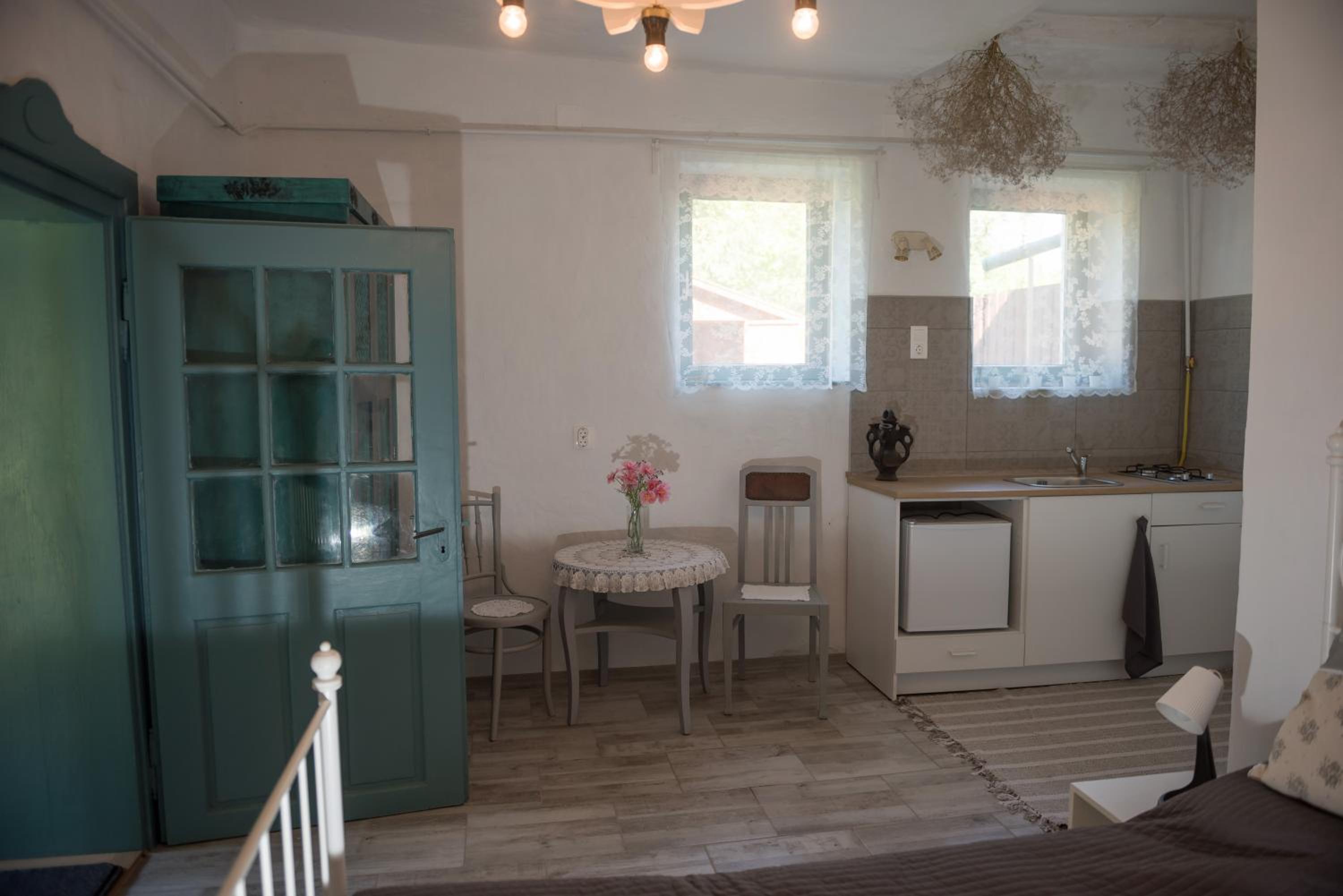 Apartment - Photo 22