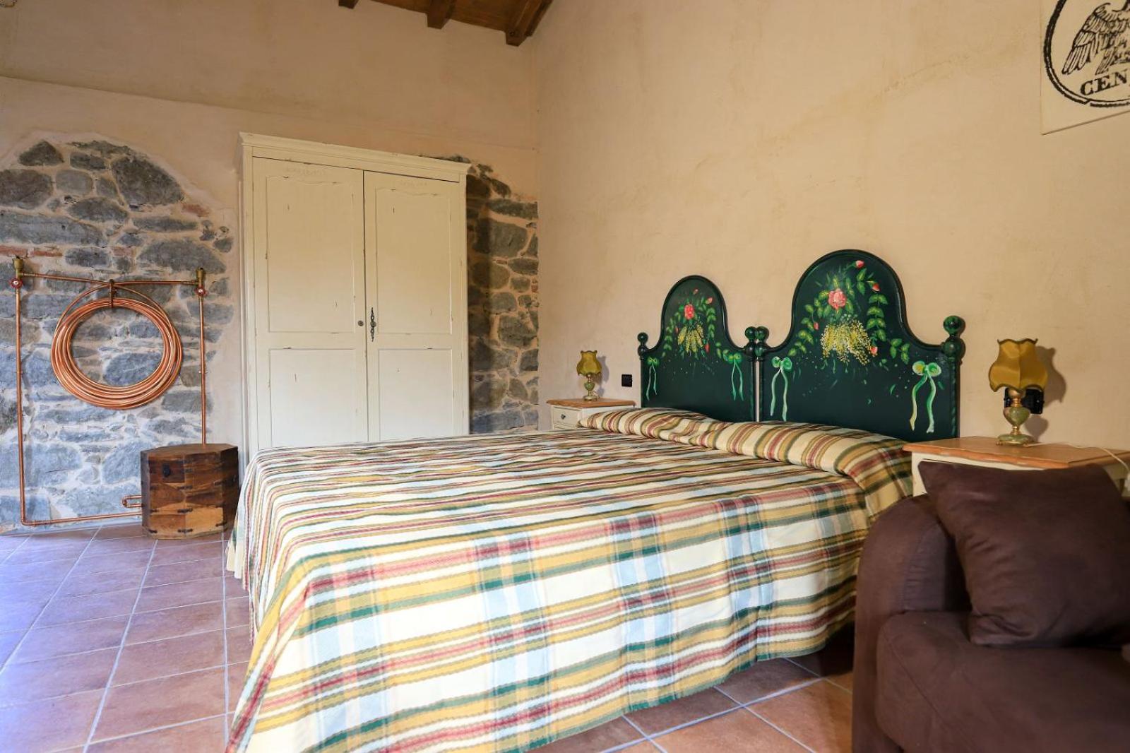 Triple Room with Private Bathroom - Photo 5