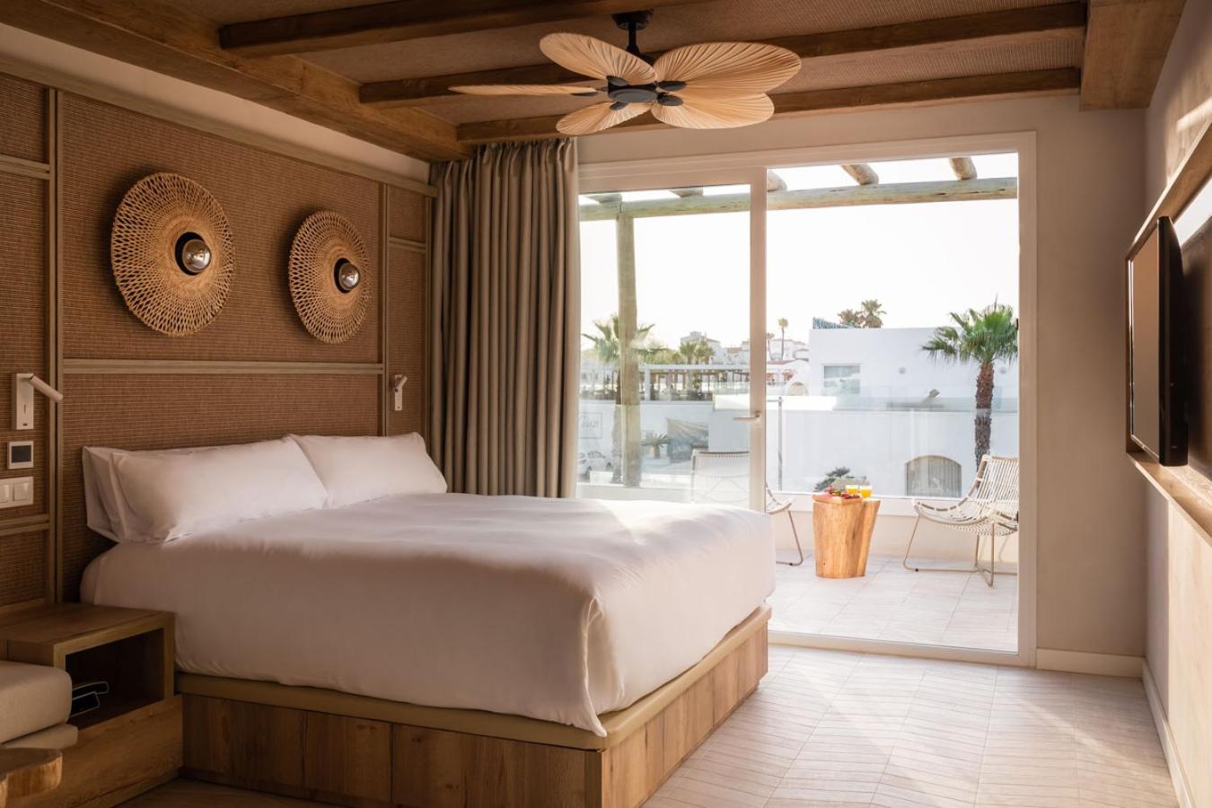 Double Room with Pool View at Lago Resort Menorca – Casas del Lago Adults Only Double Room with Pool View at Lago Resort Menorca – Casas del Lago Adults Only