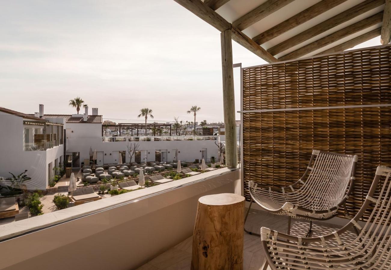 Double Room with Pool View