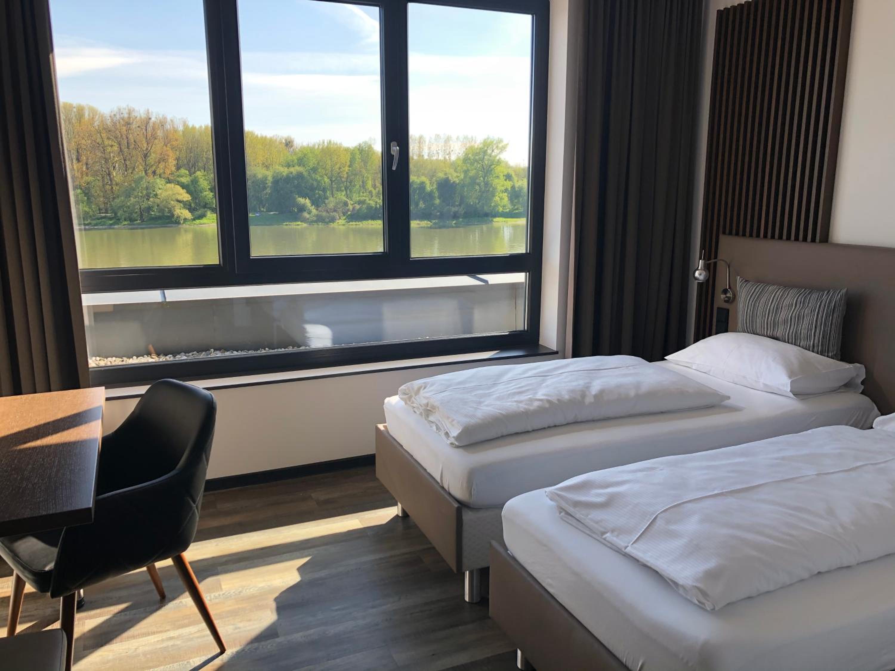 Superior Double Room - Photo 9