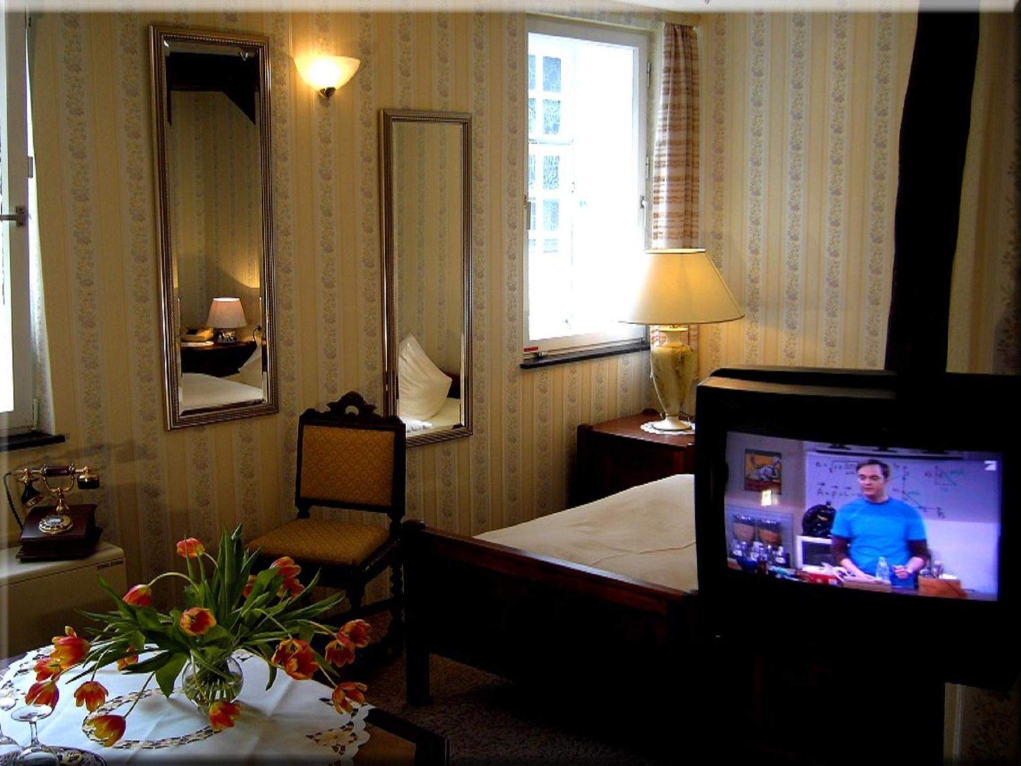 Double Room - Photo 3