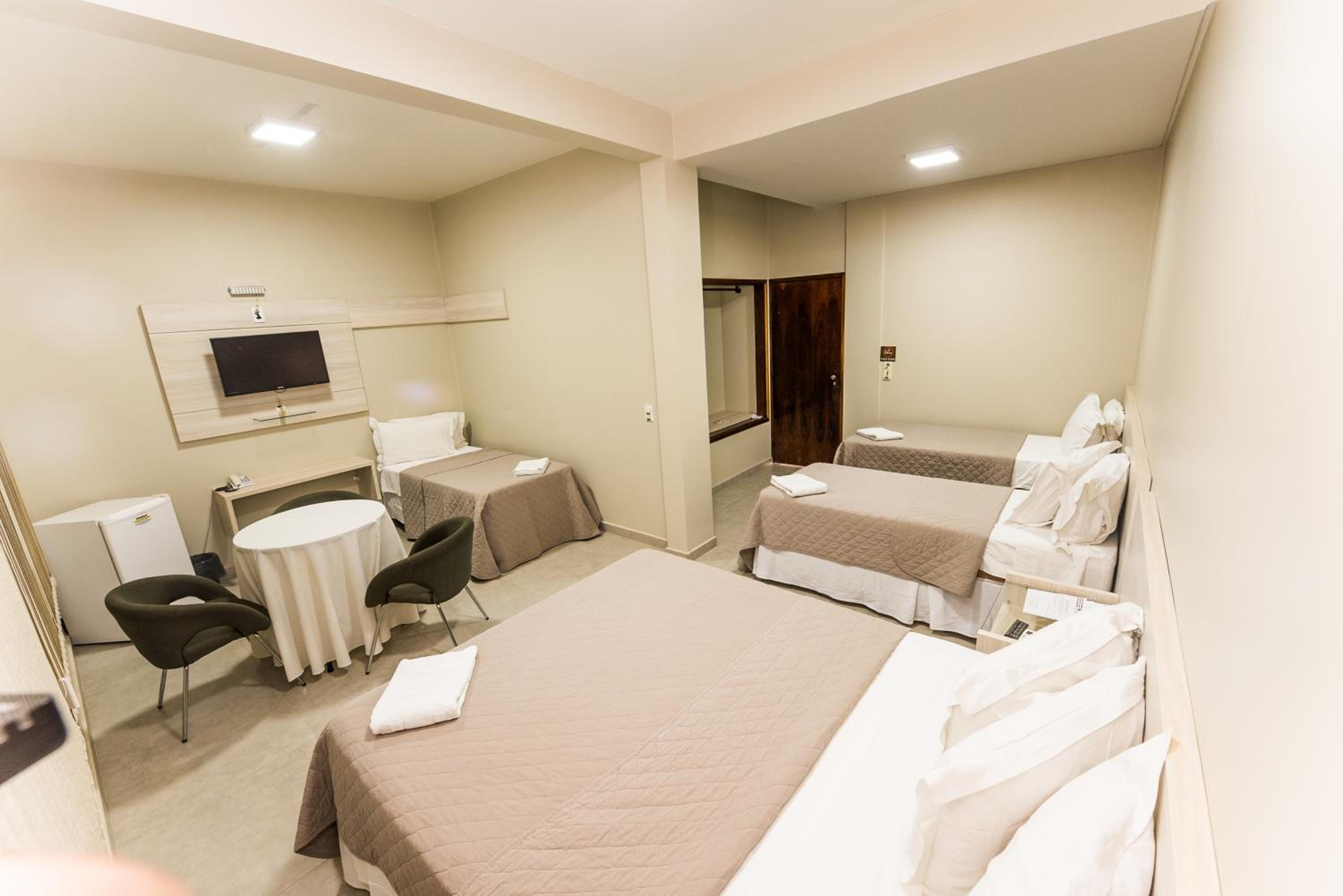 Family Suite - Photo 3