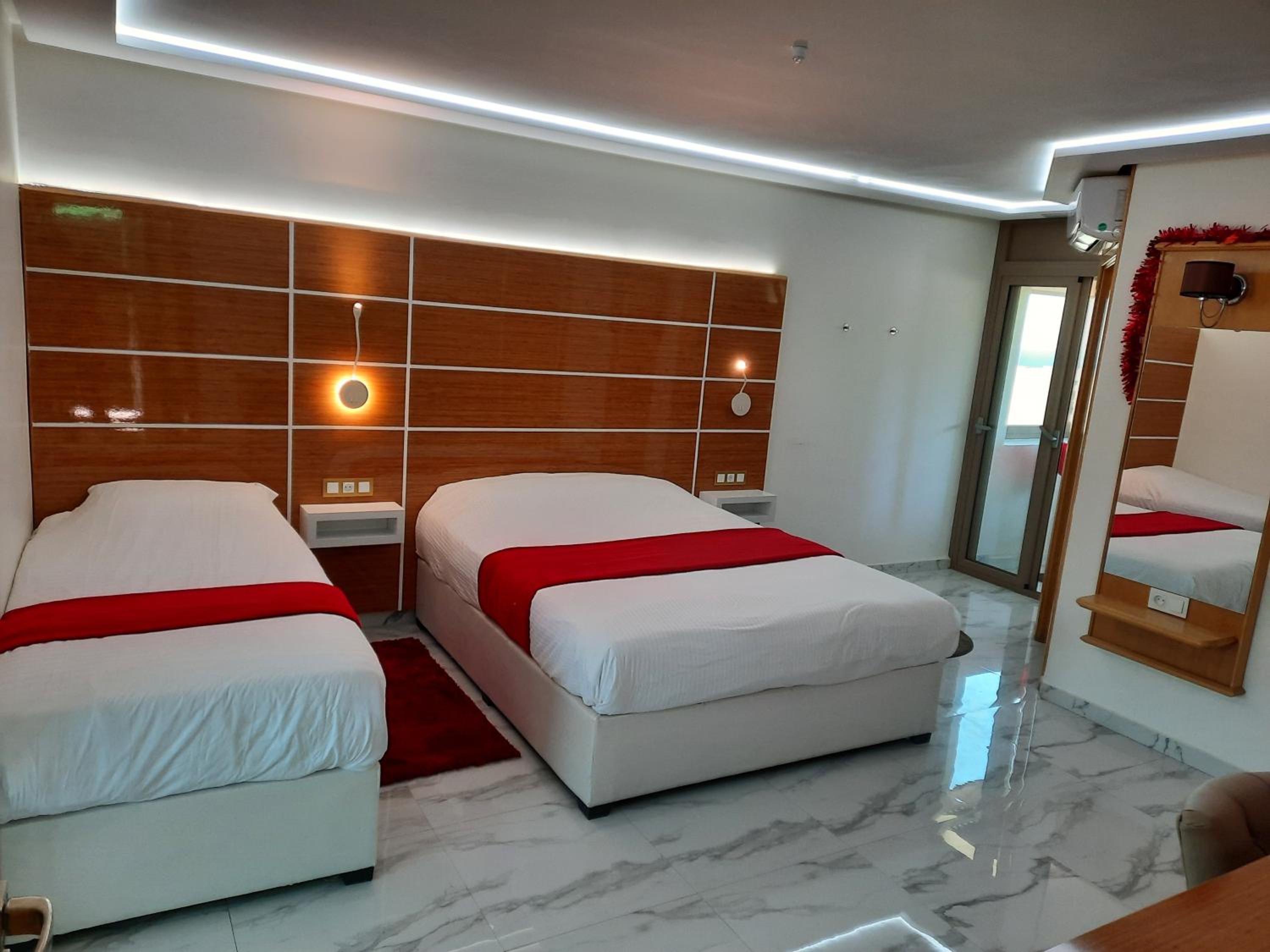 One-Bedroom Apartment - Photo 5
