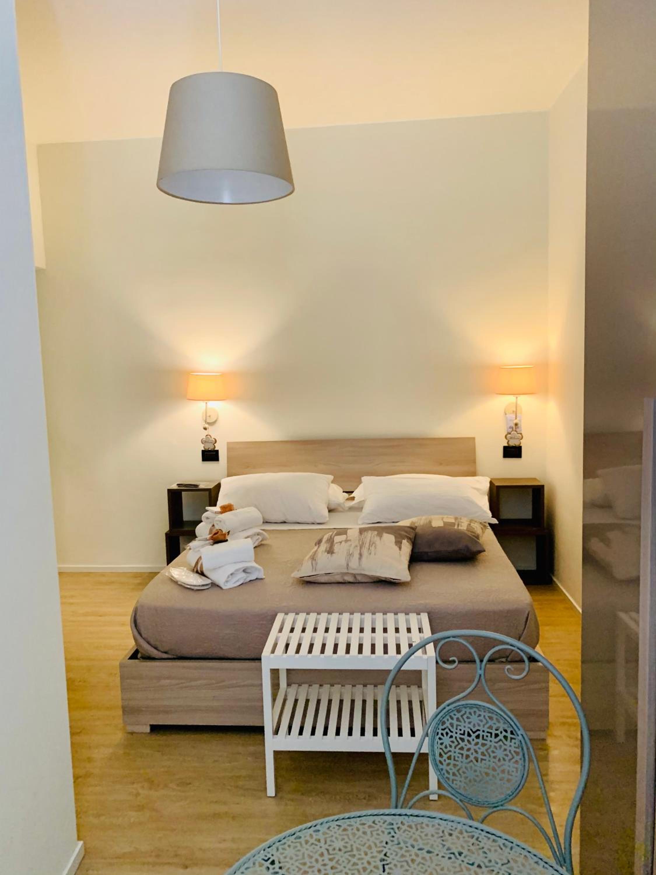 Double Room - Photo 2